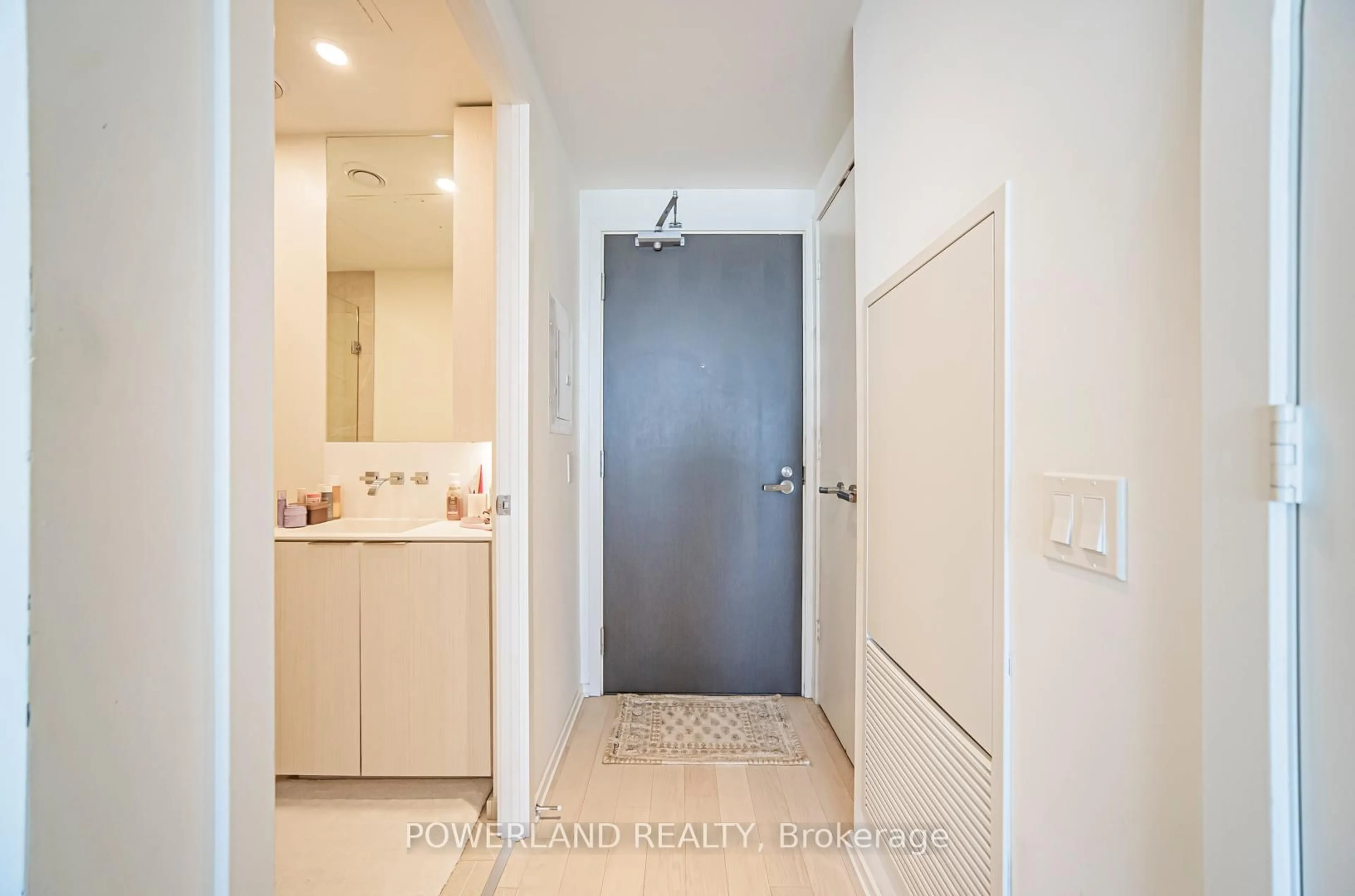 Unknown for 16 Bonnycastle St #3005, Toronto Ontario M5A 0C9