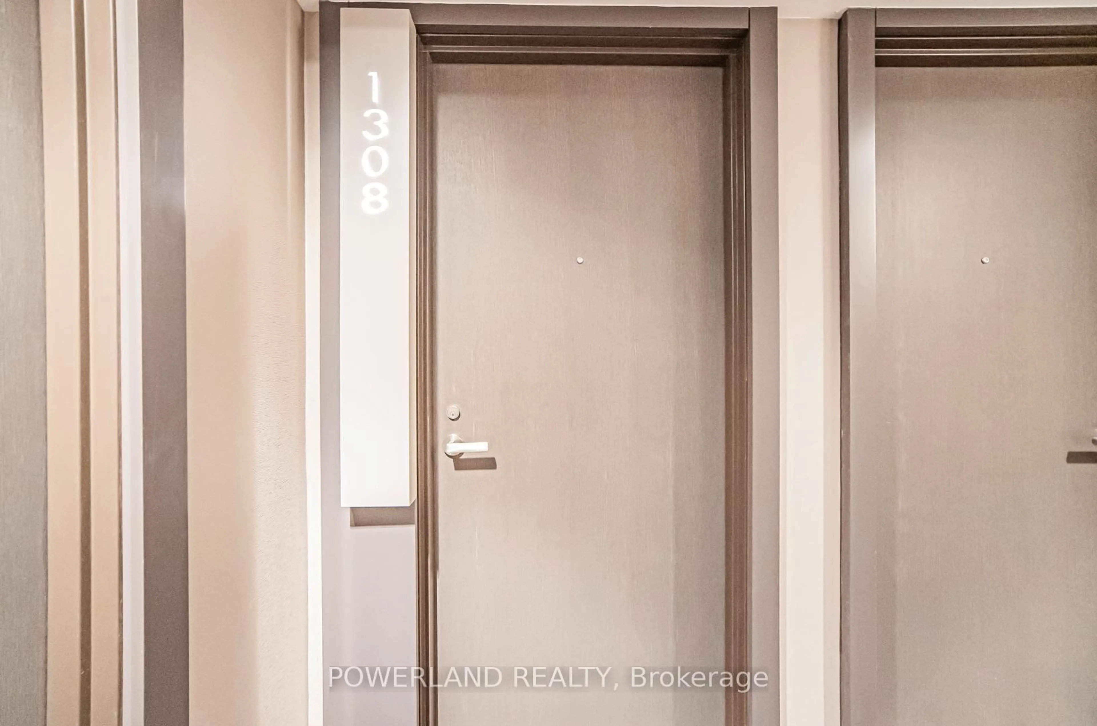 Indoor foyer for 16 Bonnycastle St #1308, Toronto Ontario M5A 0C9