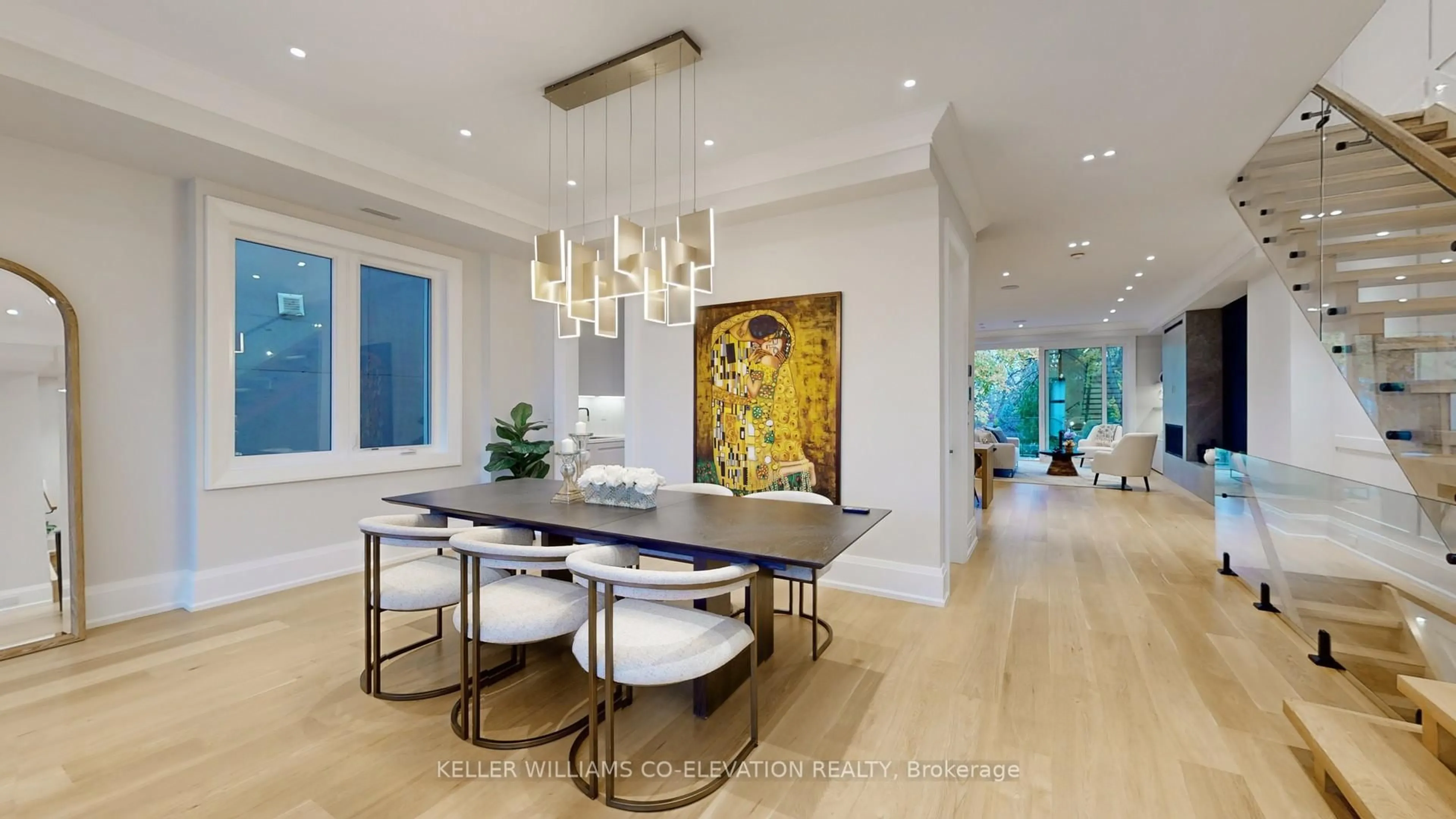 Dining room, unknown for 127 Joicey Blvd, Toronto Ontario M5M 2T8
