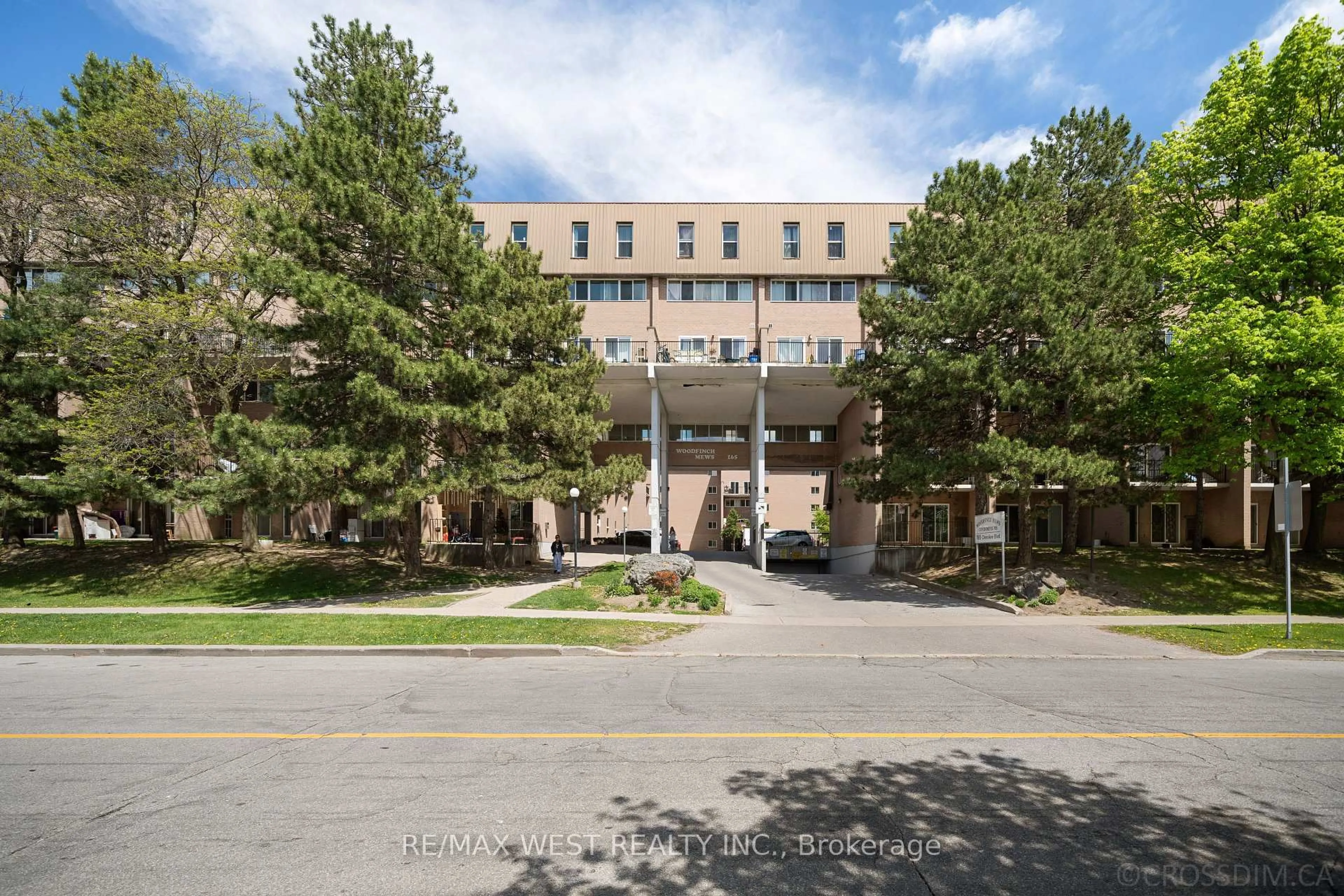 Unknown for 165 Cherokee Blvd #236, Toronto Ontario M2J 4T7