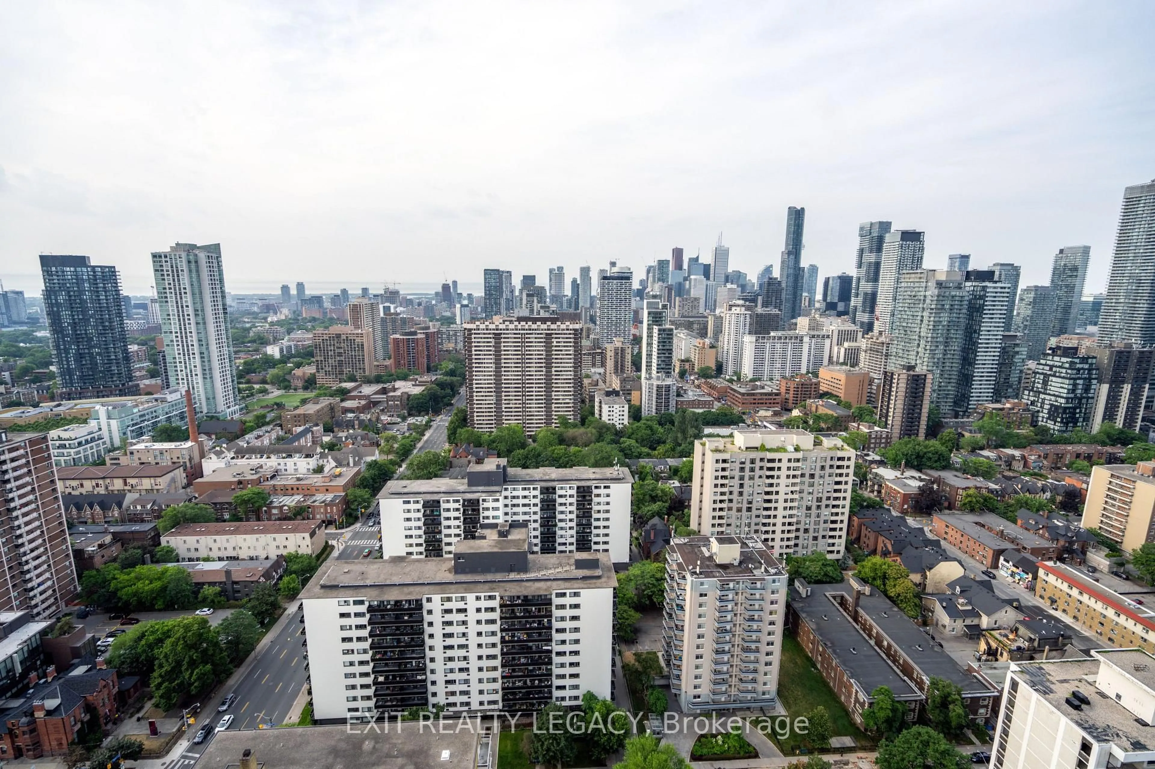 A pic from outside/outdoor area/front of a property/back of a property/a pic from drone, city buildings view from balcony for 101 Charles St #3103, Toronto Ontario M4Y 0A9