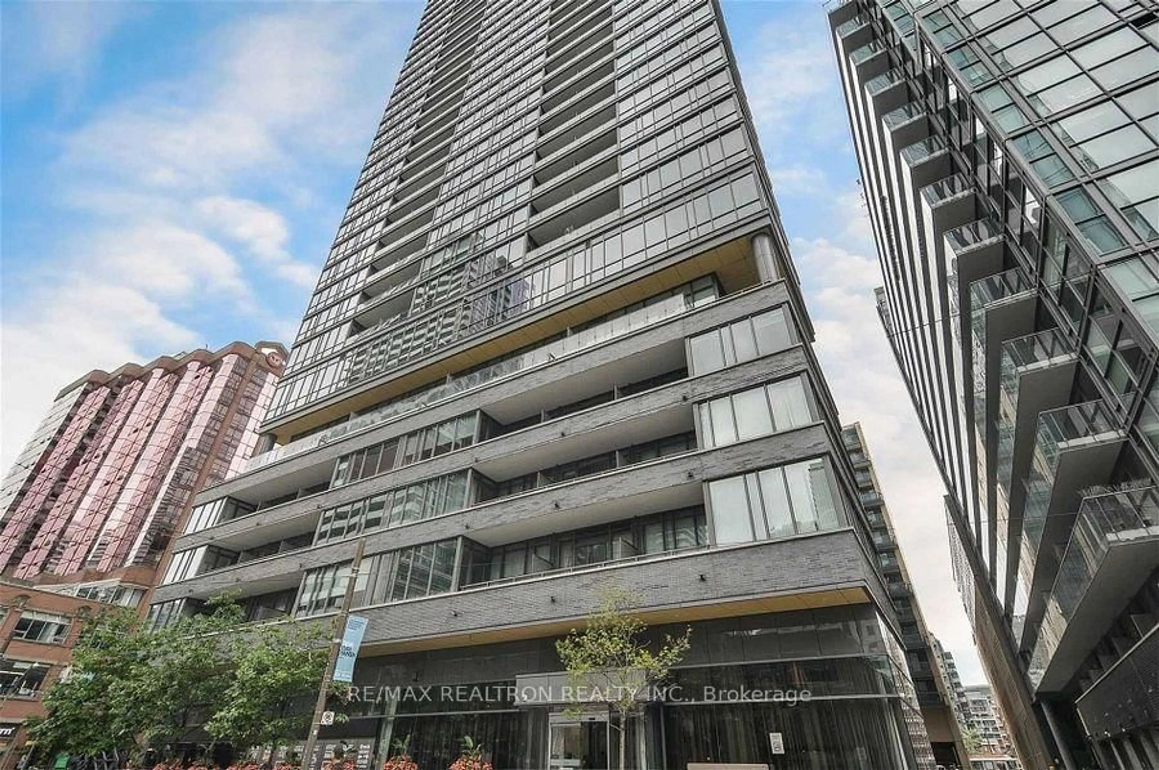 Unknown for 8 Charlotte St #214, Toronto Ontario M5V 0K4