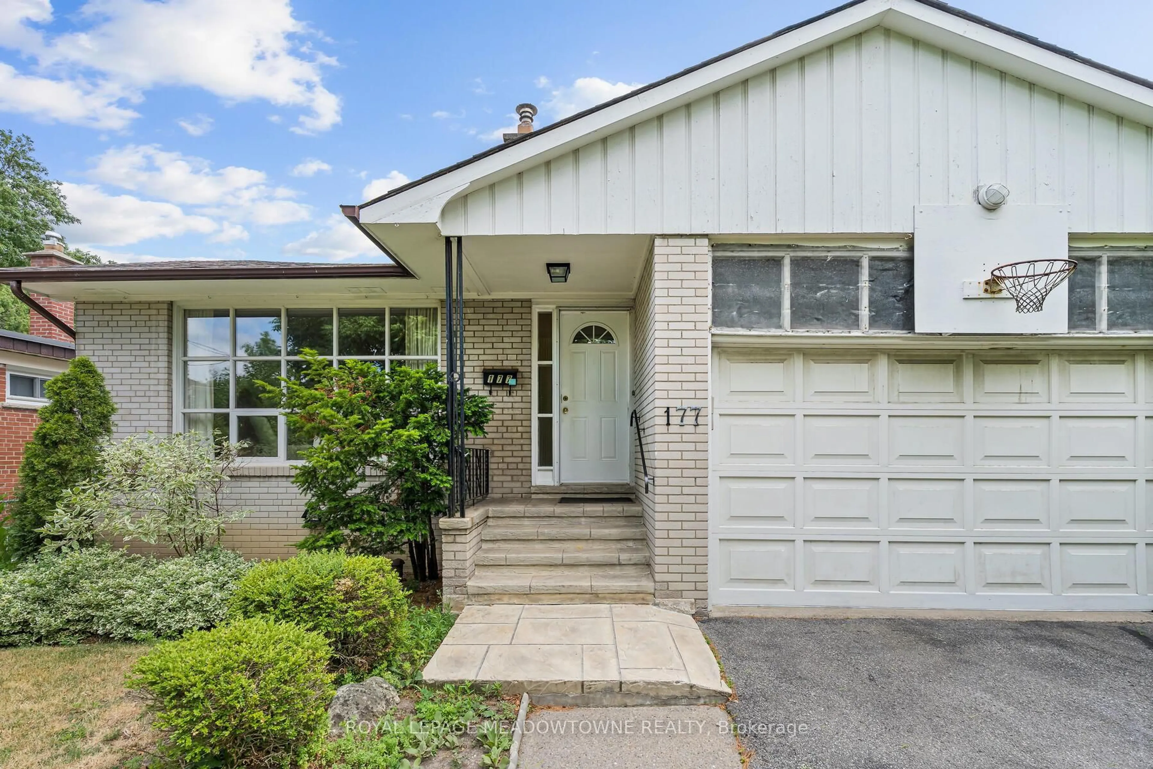Unknown for 177 Patricia Ave, Toronto Ontario M2M 1J6