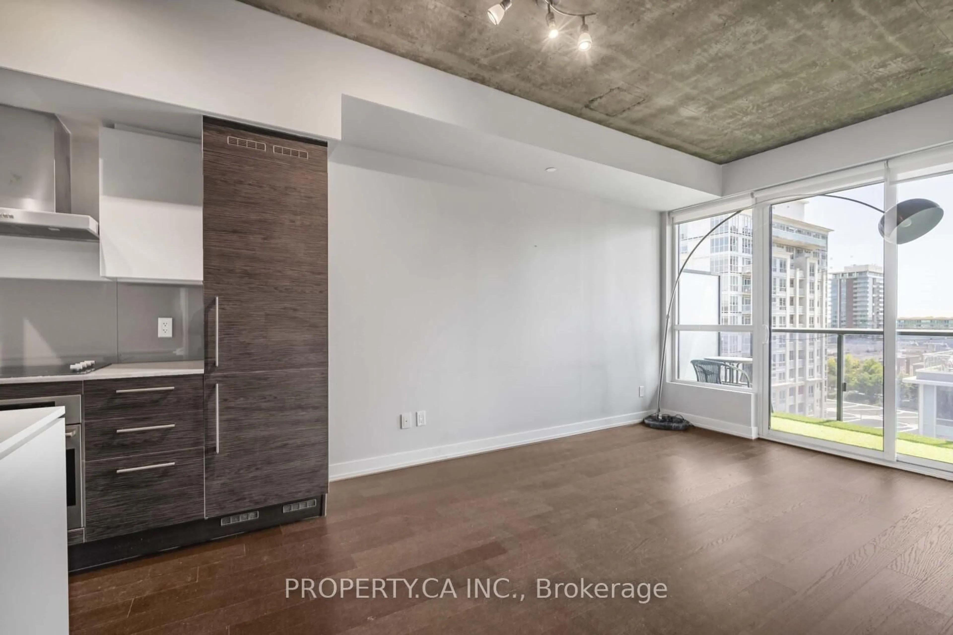 Unknown for 1030 King St #915, Toronto Ontario M6K 0B4