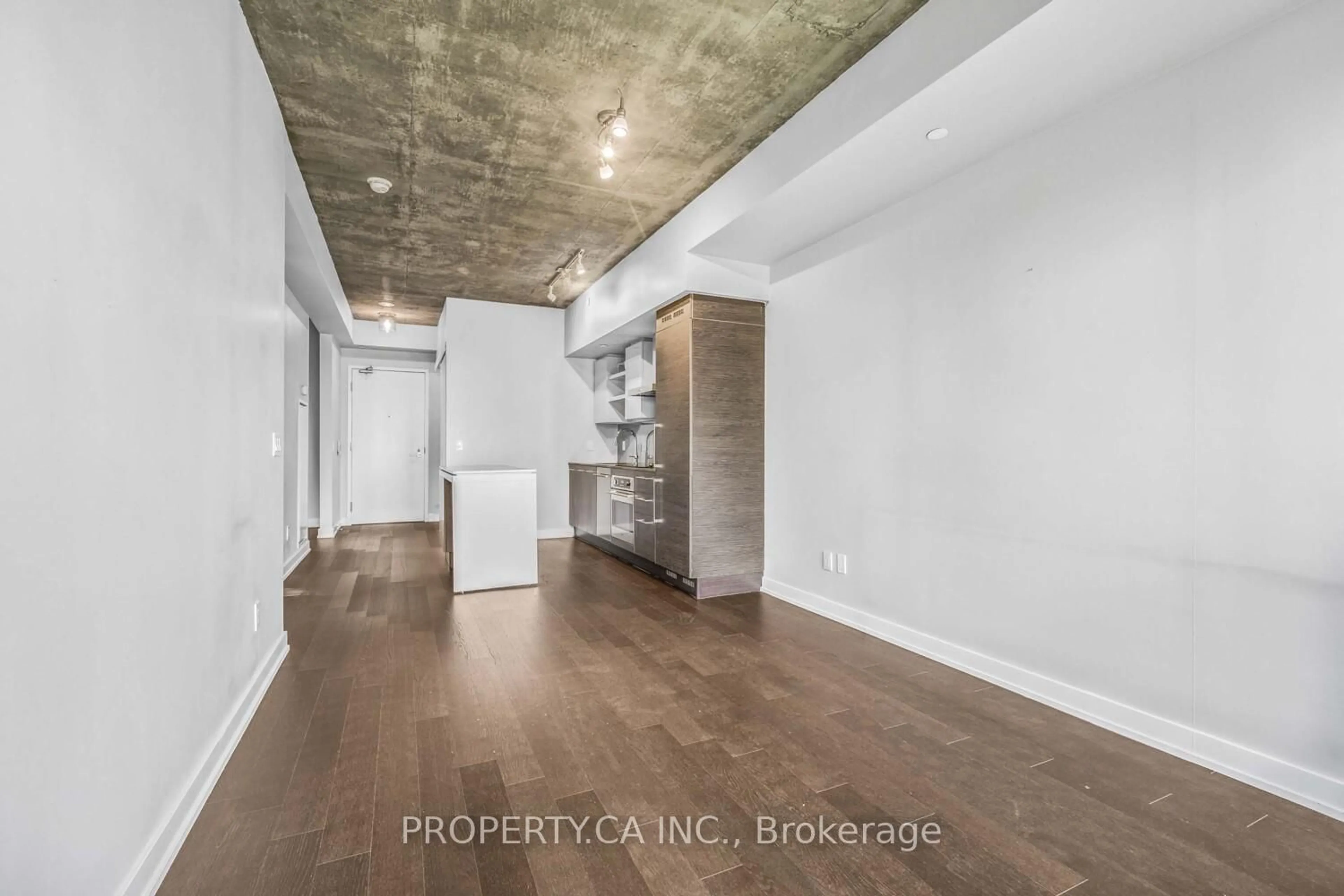 Unknown for 1030 King St #915, Toronto Ontario M6K 0B4