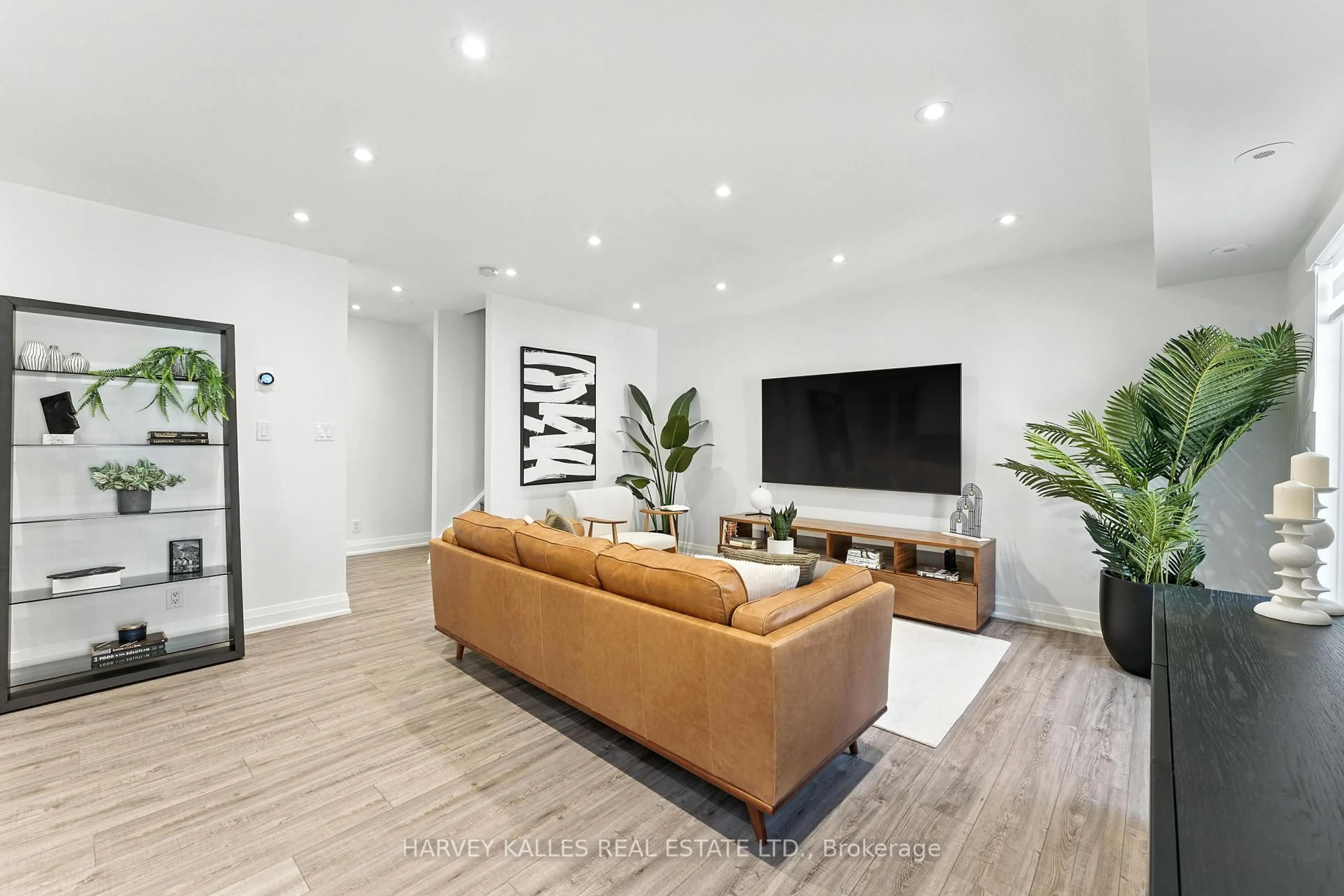 Living room with furniture, unknown for 30 Western Battery Rd #326, Toronto Ontario M6K 3N9