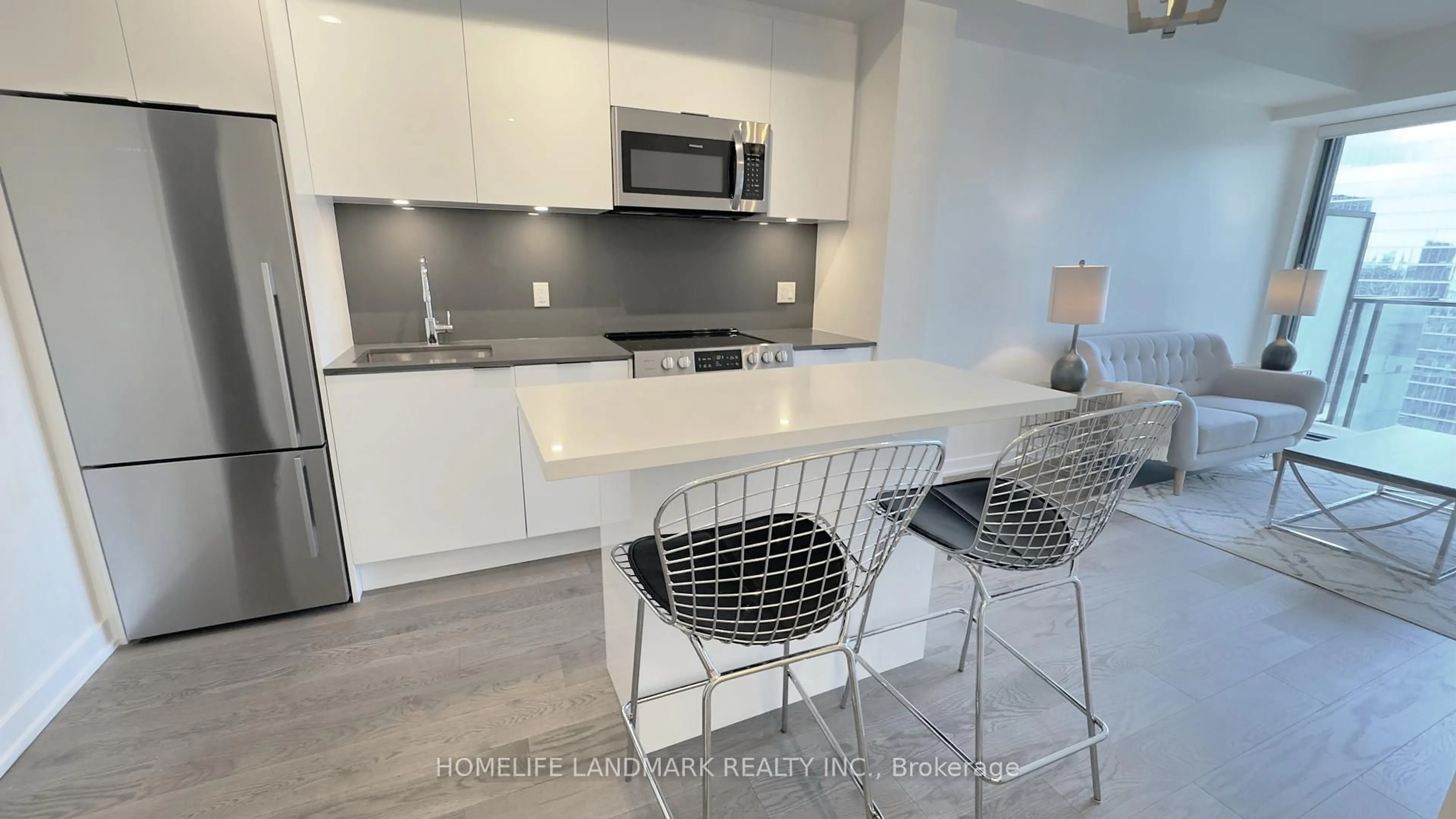 Open concept kitchen, unknown for 25 Richmond St #2707, Toronto Ontario M5C 0A6