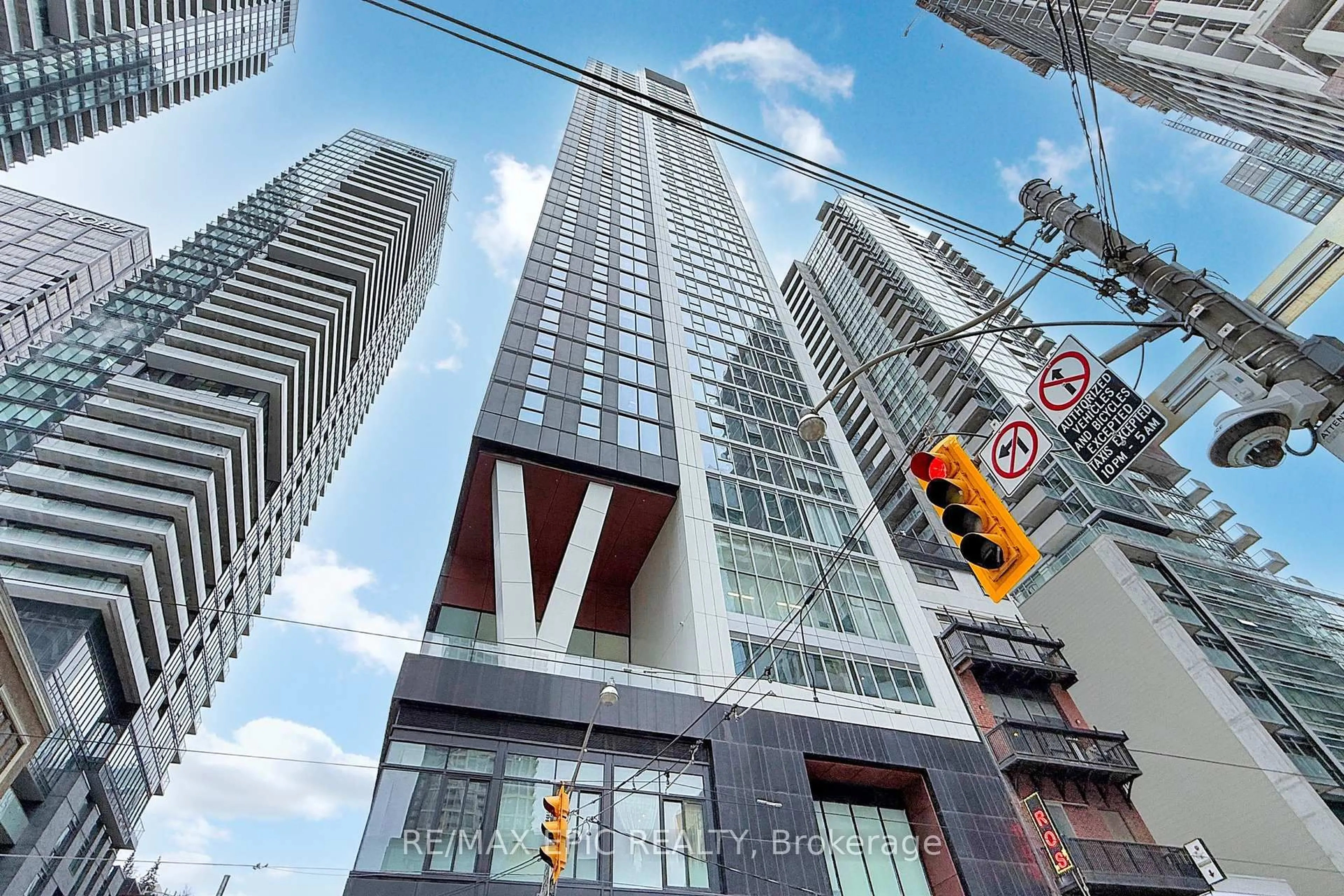 Unknown for 357 King St #2906, Toronto Ontario M5V 0S7