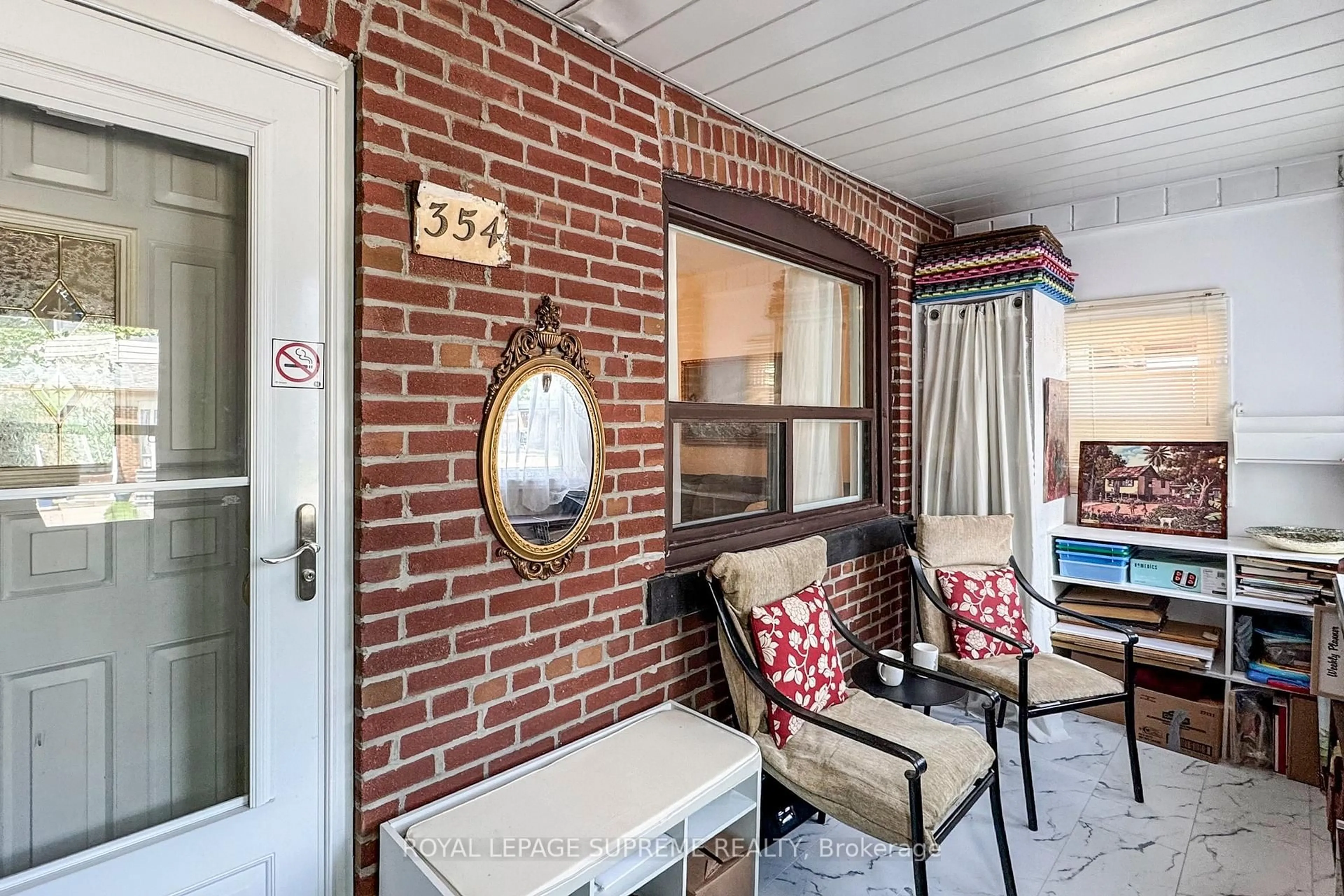 Unknown for 354 Winona Dr, Toronto Ontario M6C 3T3