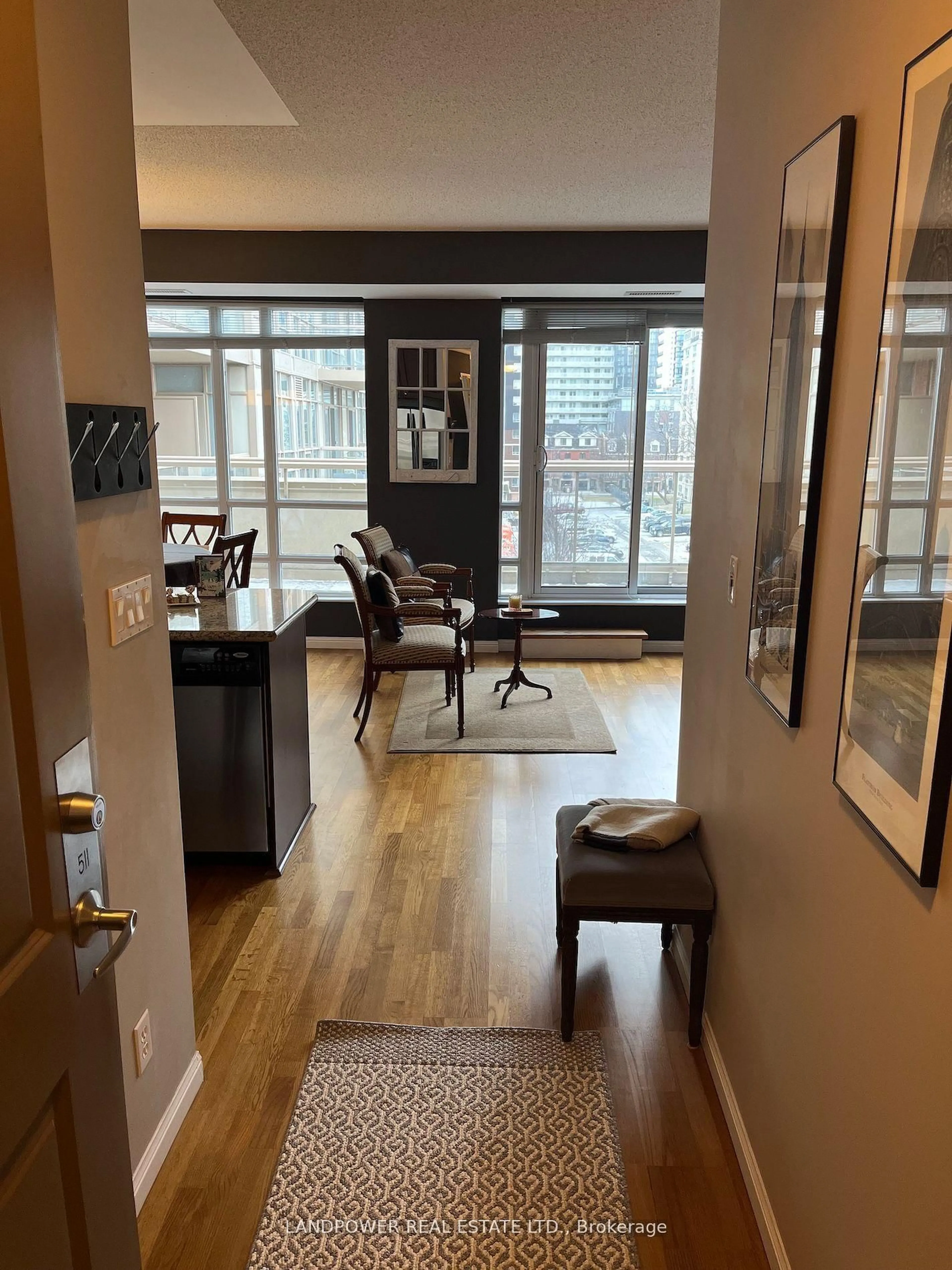 Unknown for 900 Mount Pleasant Rd #511, Toronto Ontario M4P 3J9