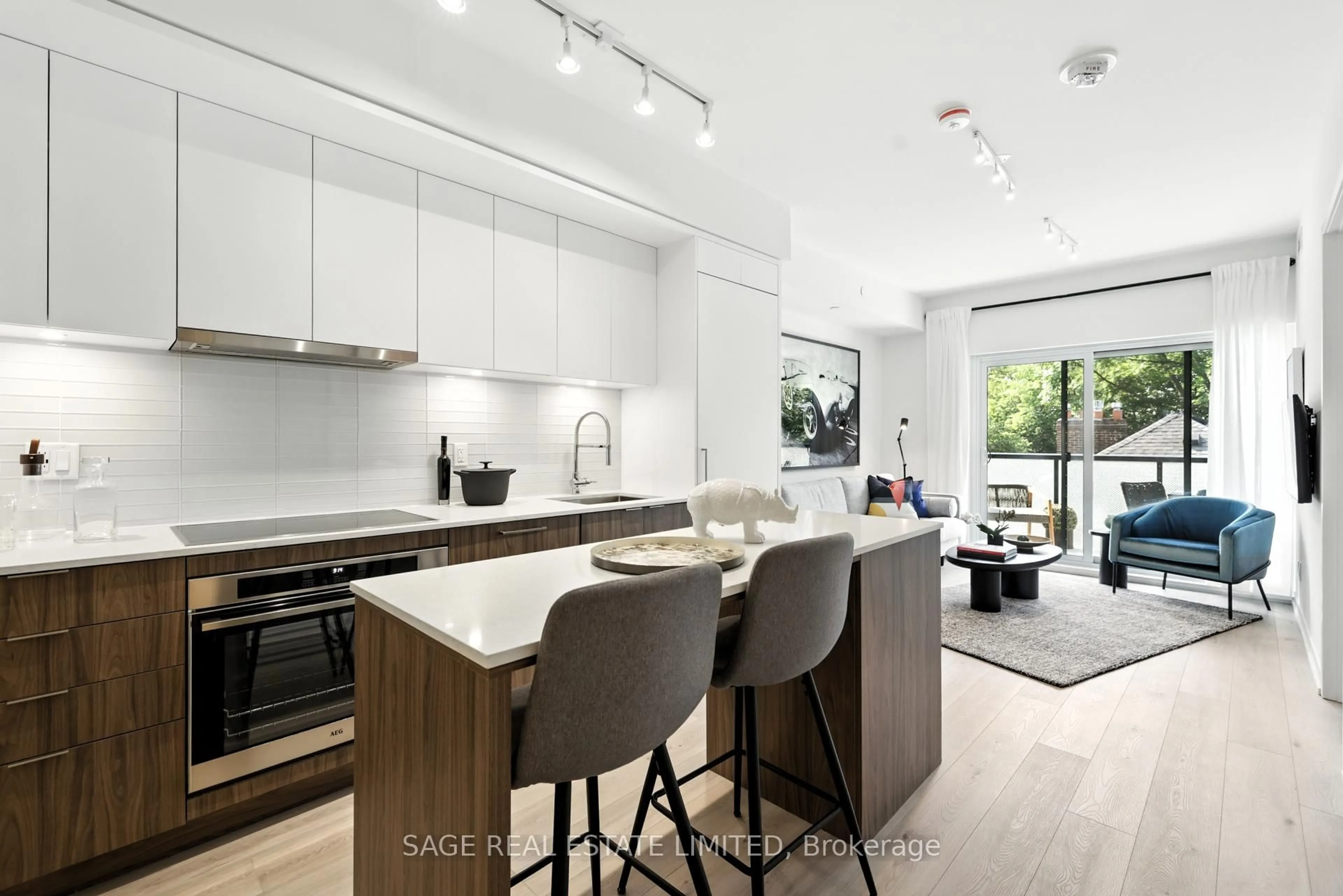 Open concept kitchen, unknown for 863 St Clair Ave #206, Toronto Ontario M6C 1C4