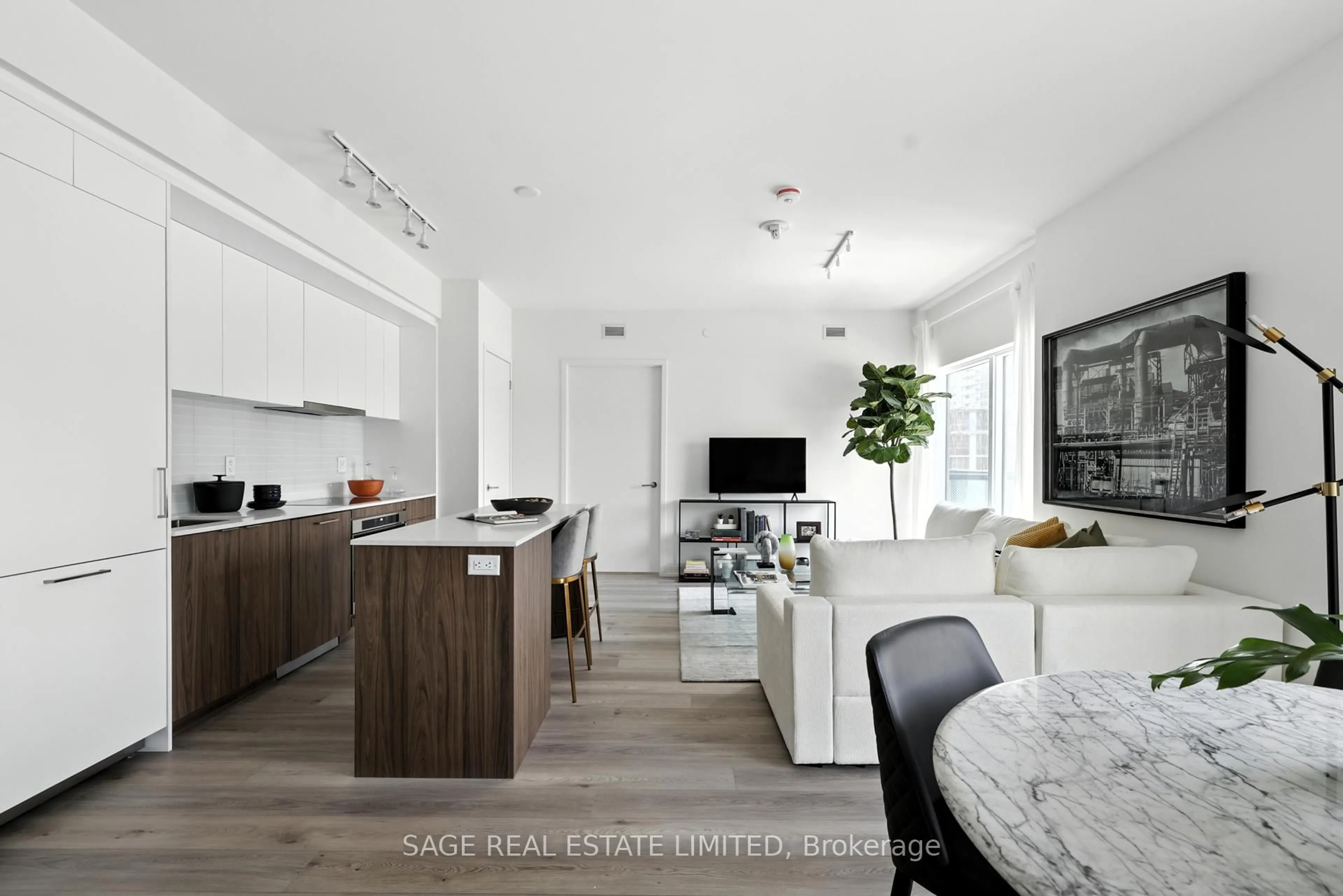 Open concept kitchen, unknown for 863 St Clair Ave #301, Toronto Ontario M6C 1C4