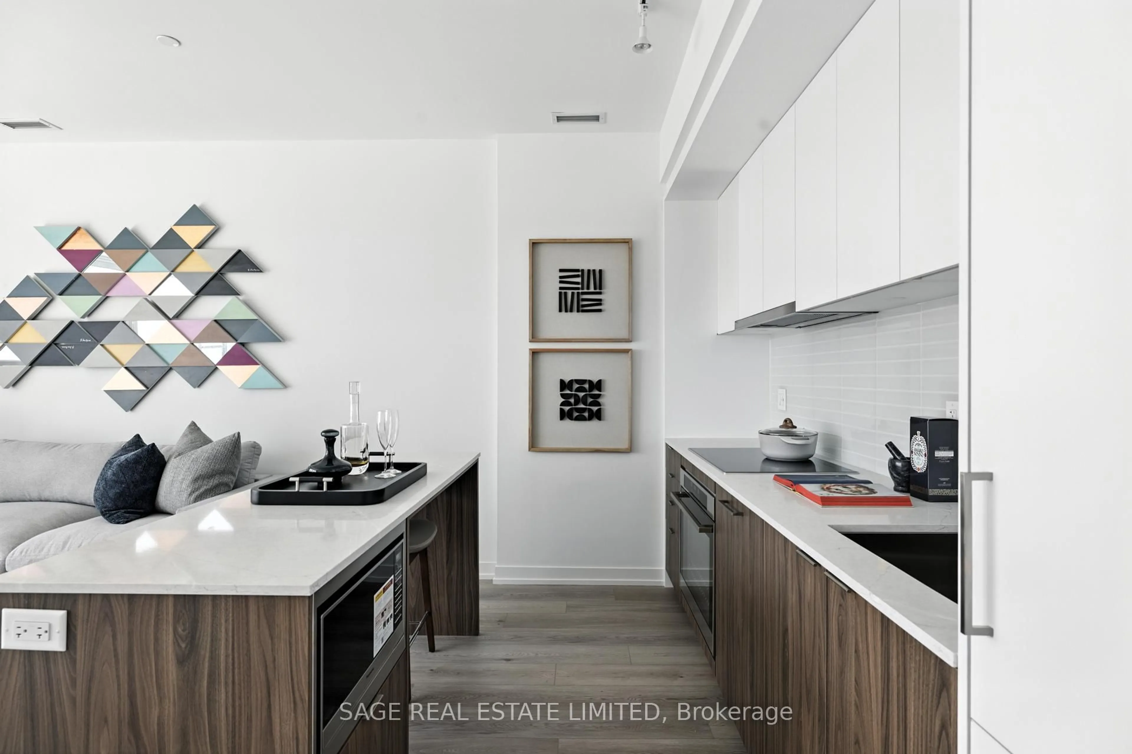 Contemporary kitchen, unknown for 863 St Clair Ave #808, Toronto Ontario M6C 1C4