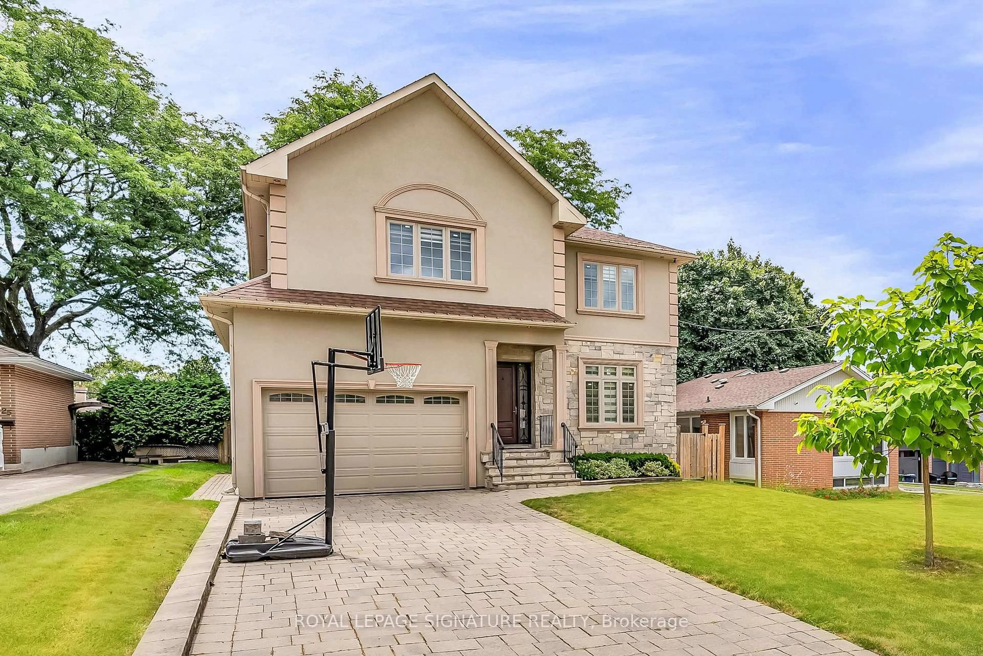 Home with brick exterior material, street for 27 Caronport Cres, Toronto Ontario M3A 1G9