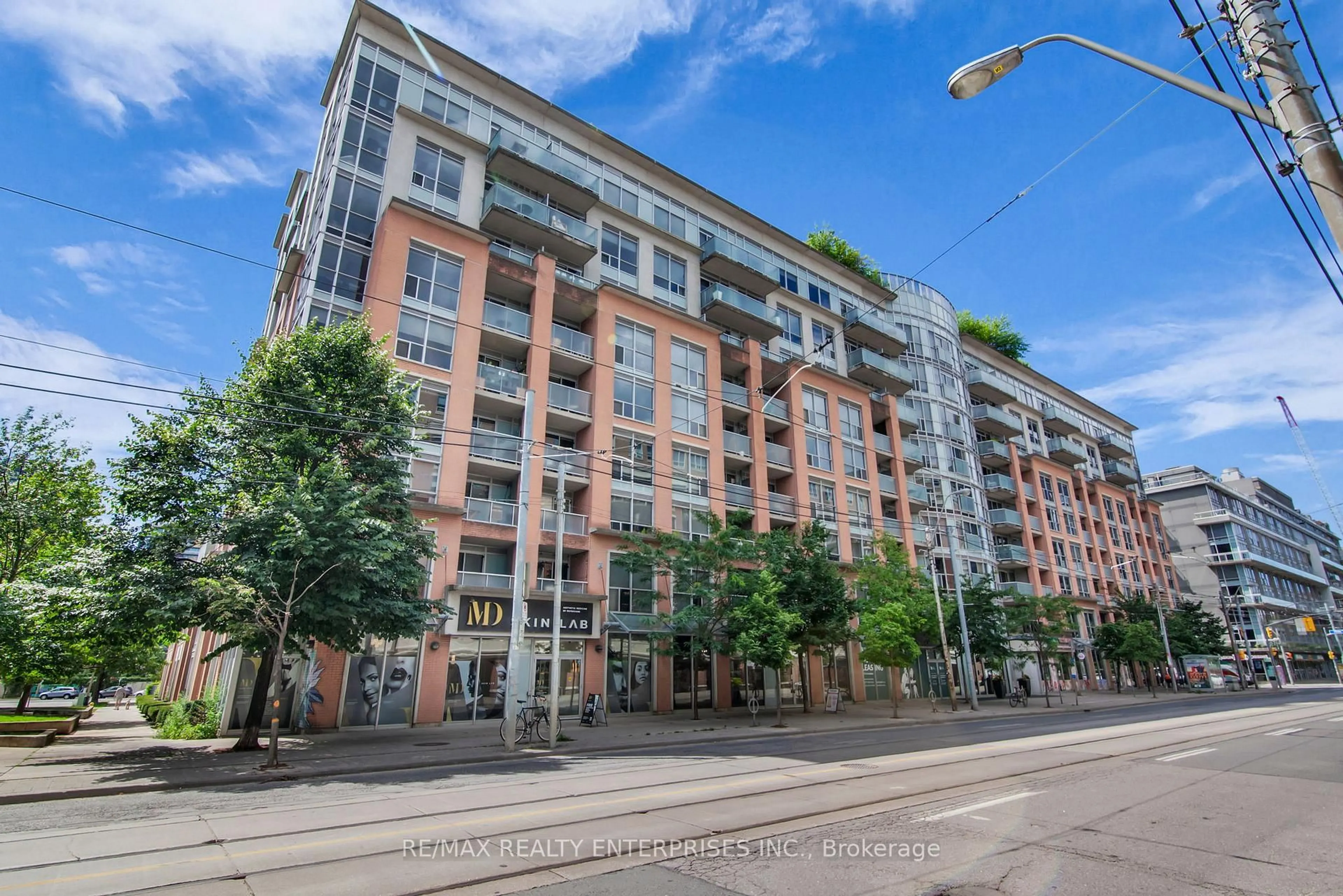 Unknown for 1005 King St #913, Toronto Ontario M6K 3M8