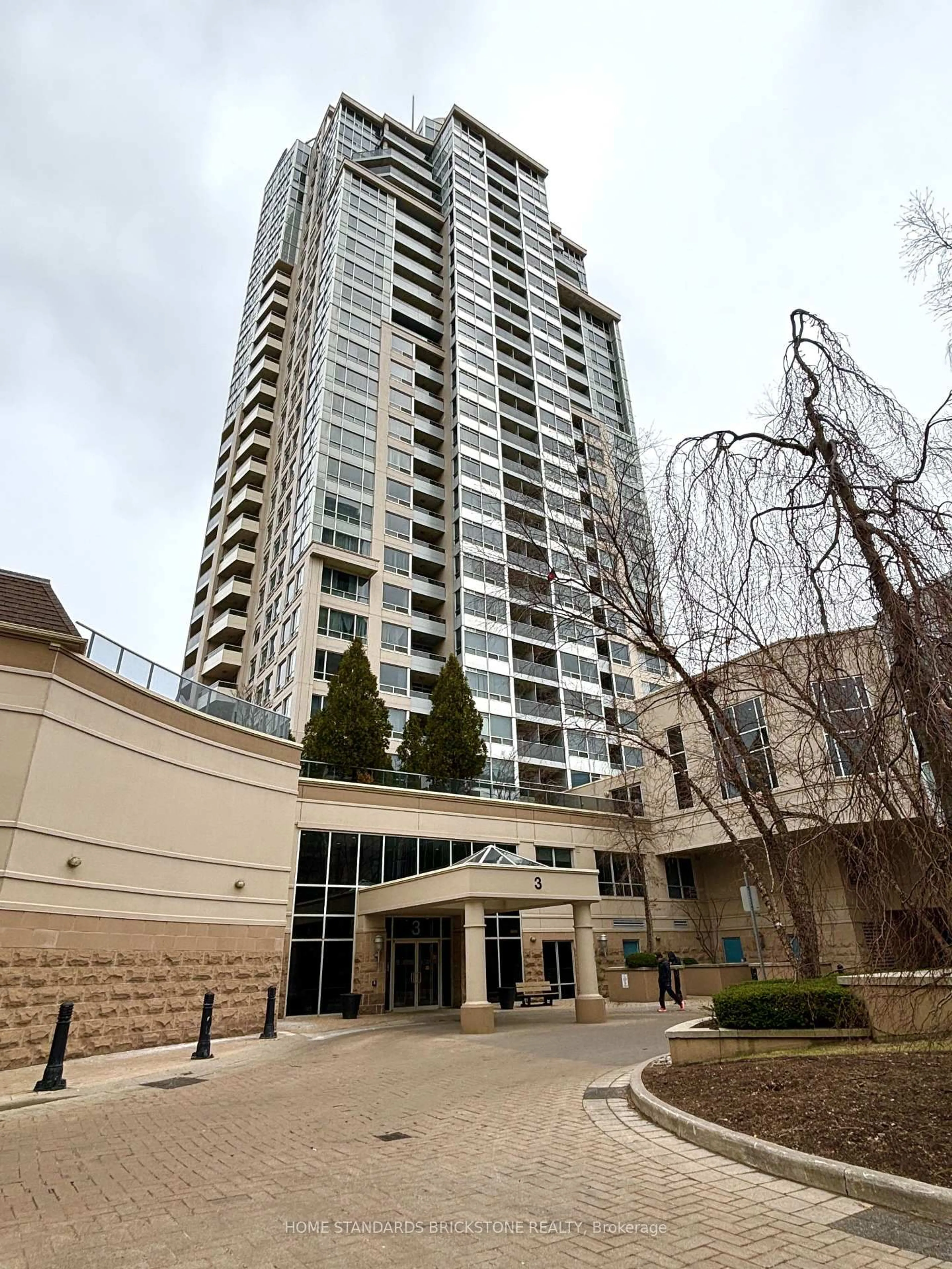 Indoor foyer for 3 Rean Dr #308, Toronto Ontario M2K 3C2