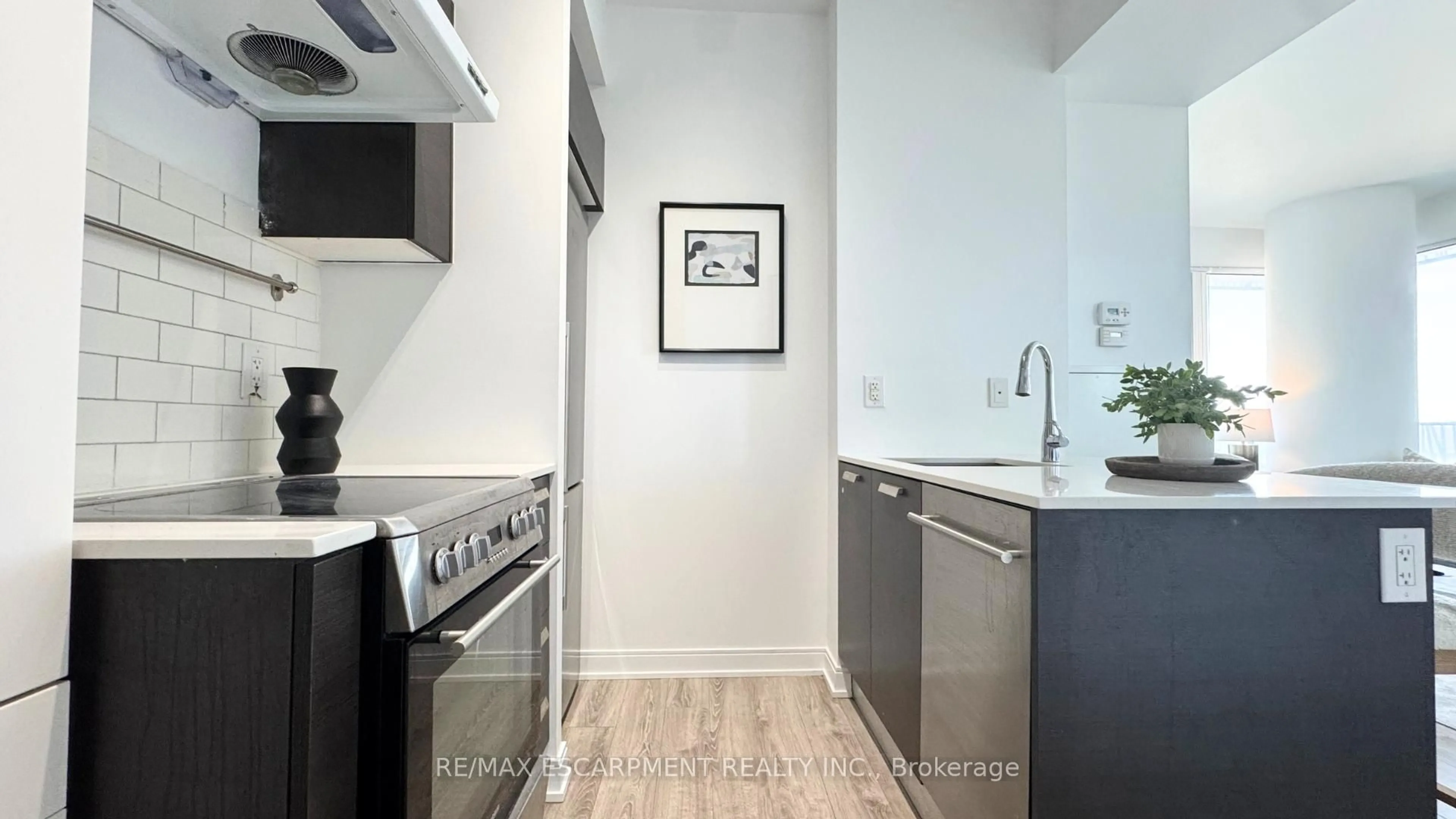 Standard kitchen, unknown for 42 Charles St #2409, Toronto Ontario M4Y 1T4