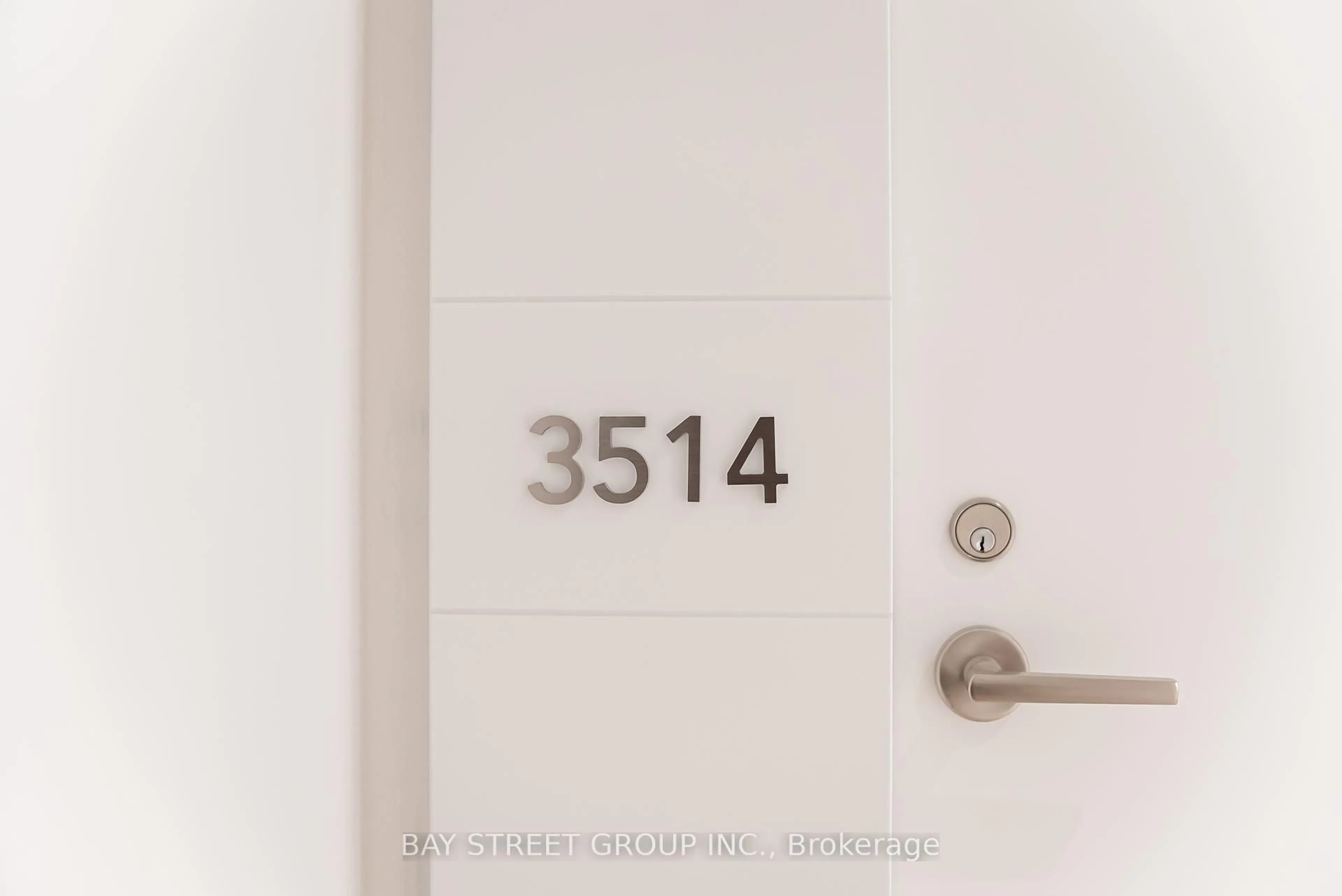 Unknown for 230 Simcoe St #3514, Toronto Ontario M5T 0E2