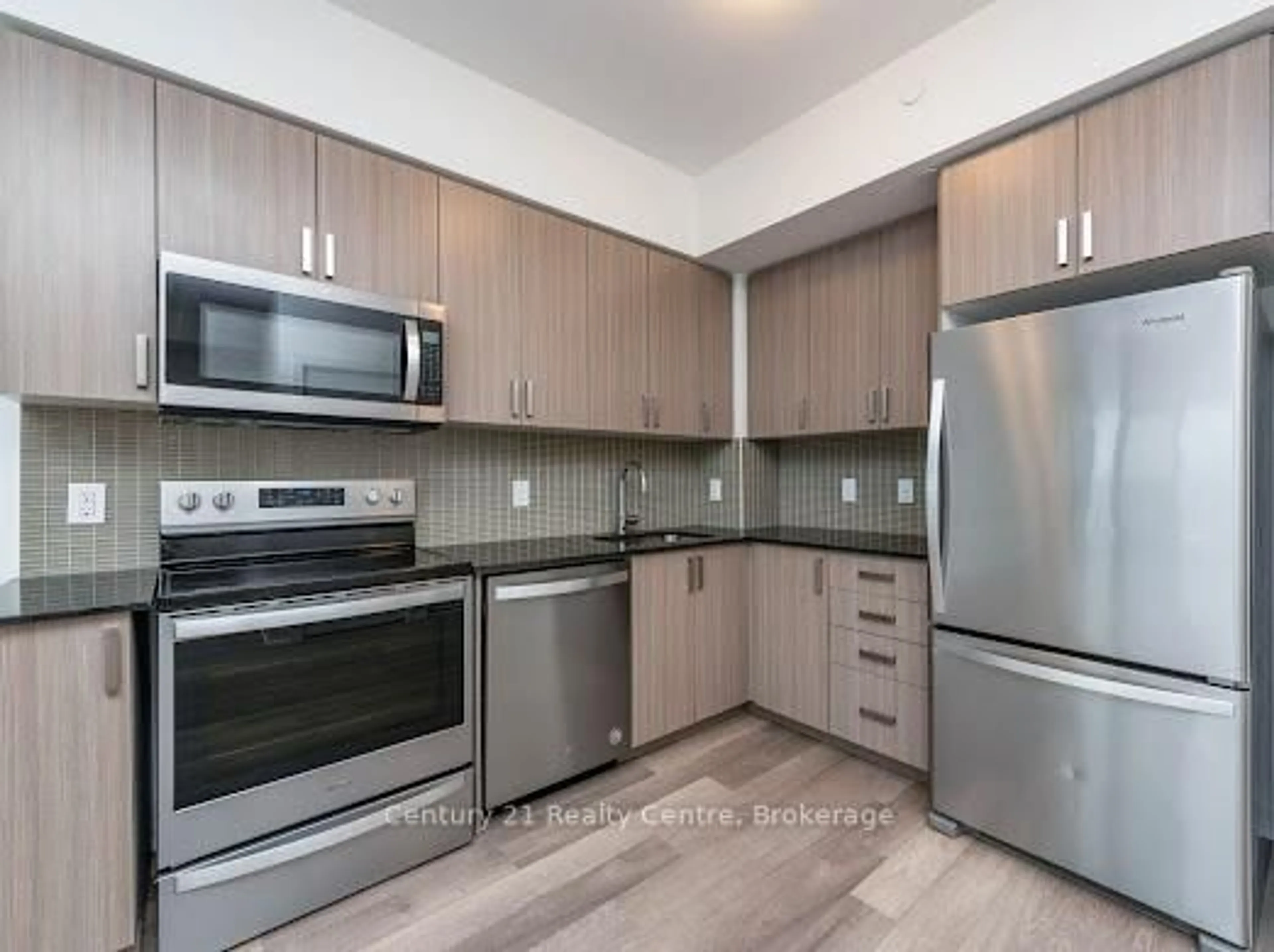 Standard kitchen, unknown for 1603 Eglinton Ave #1402, Toronto Ontario M6E 0A1