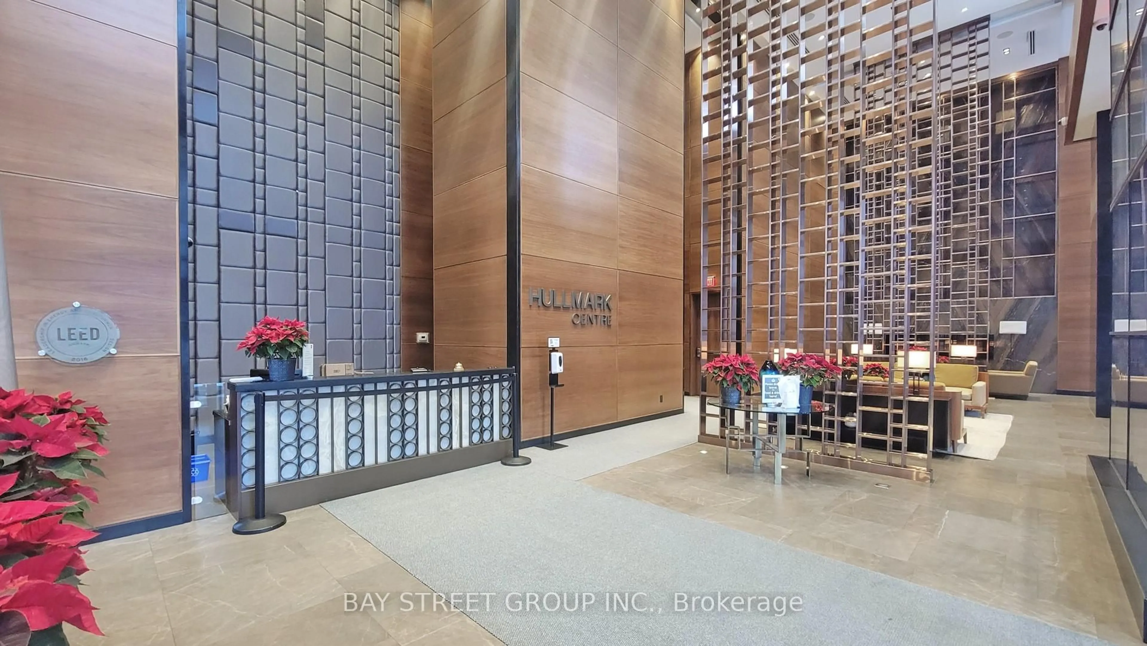 Indoor foyer for 5 Sheppard Ave #2019, Toronto Ontario M2N 2Z8