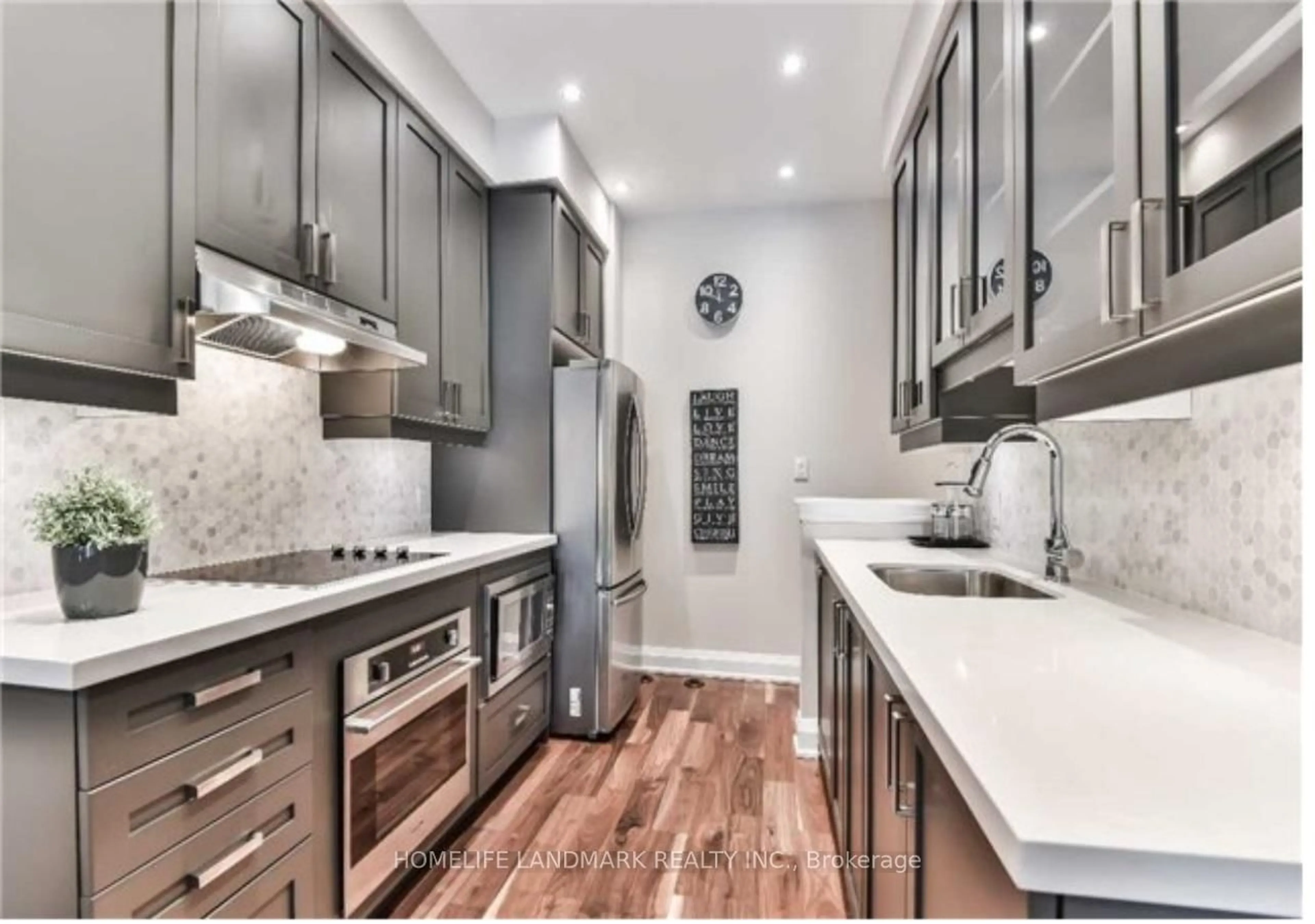 Contemporary kitchen, unknown for 65 Hargrave Lane, Toronto Ontario M4N 0A4