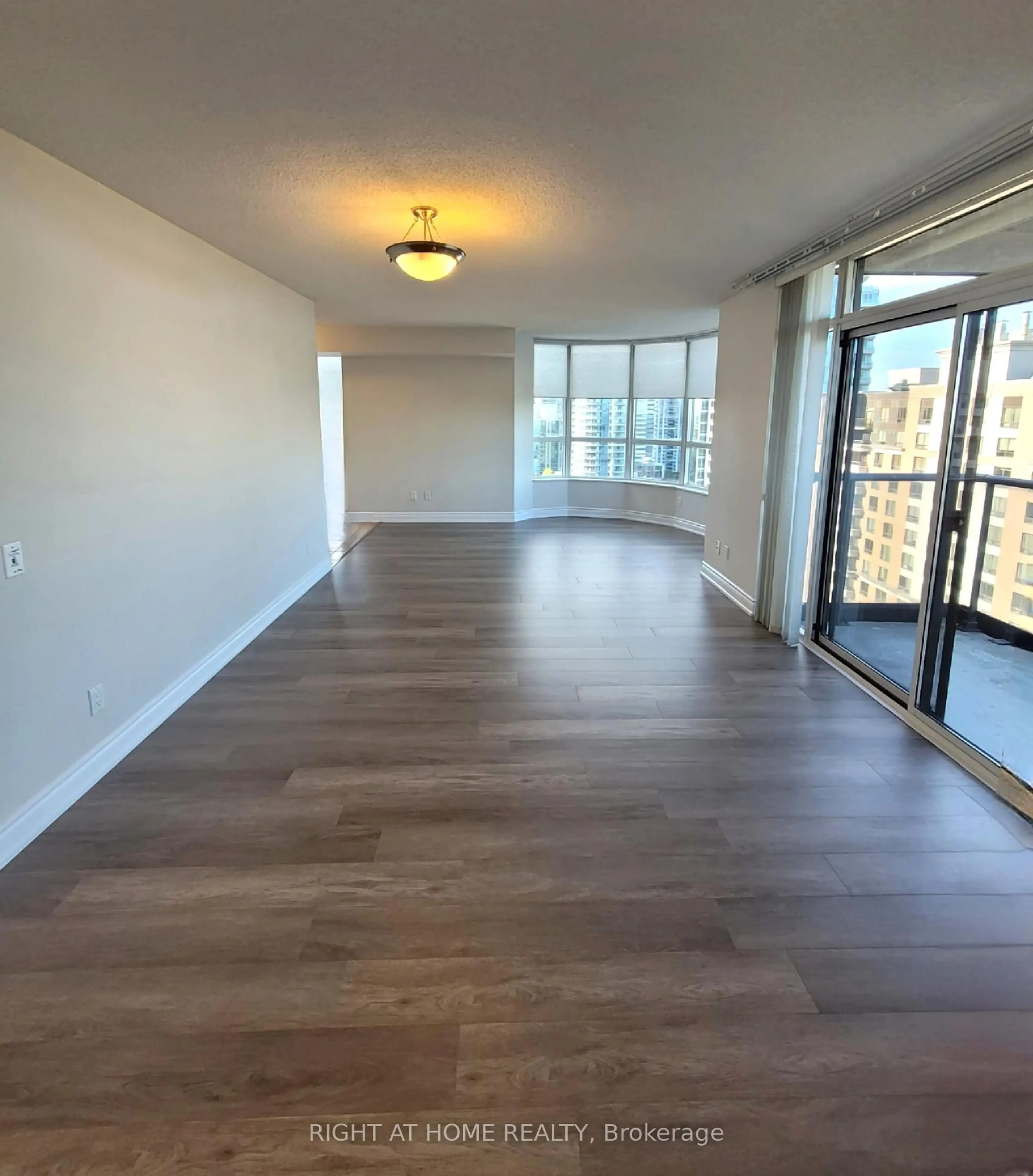 A pic of a room for 10 NORTHTOWN Way #2112, Toronto Ontario M2N 7L4