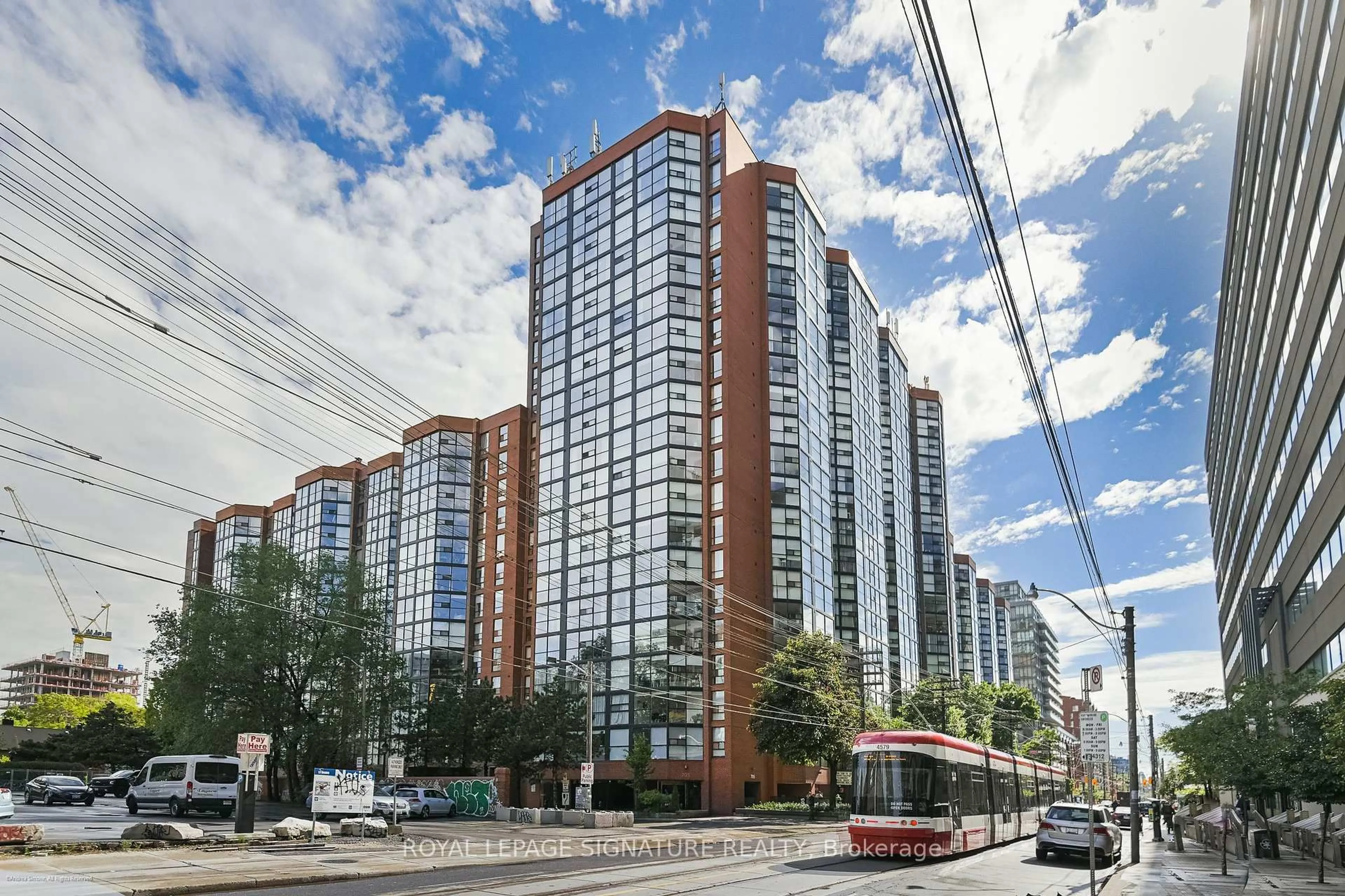 Unknown for 705 King St #804, Toronto Ontario M5V 2W8