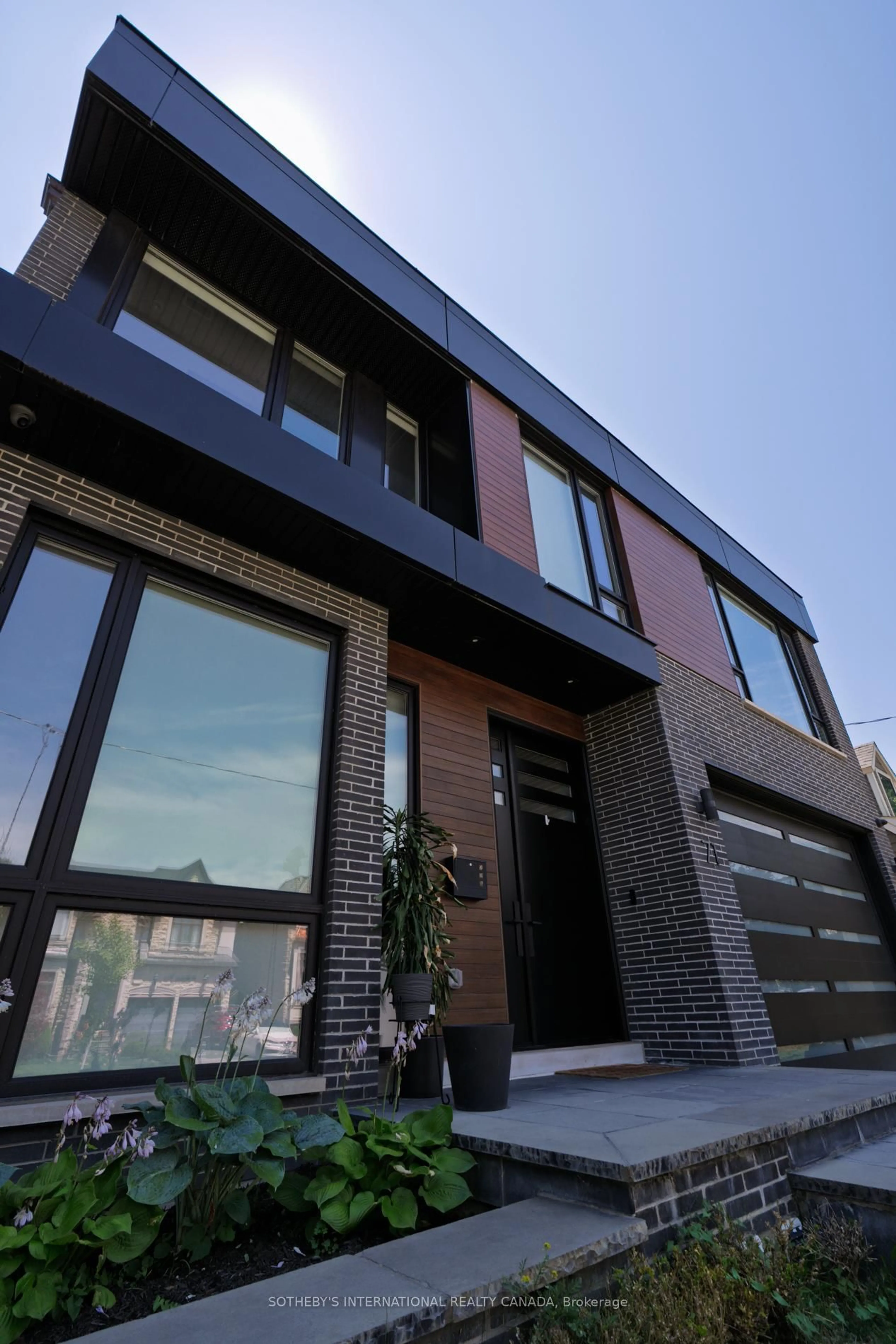 Home with brick exterior material, street for 71 Yorkview Dr, Toronto Ontario M2R 1J7