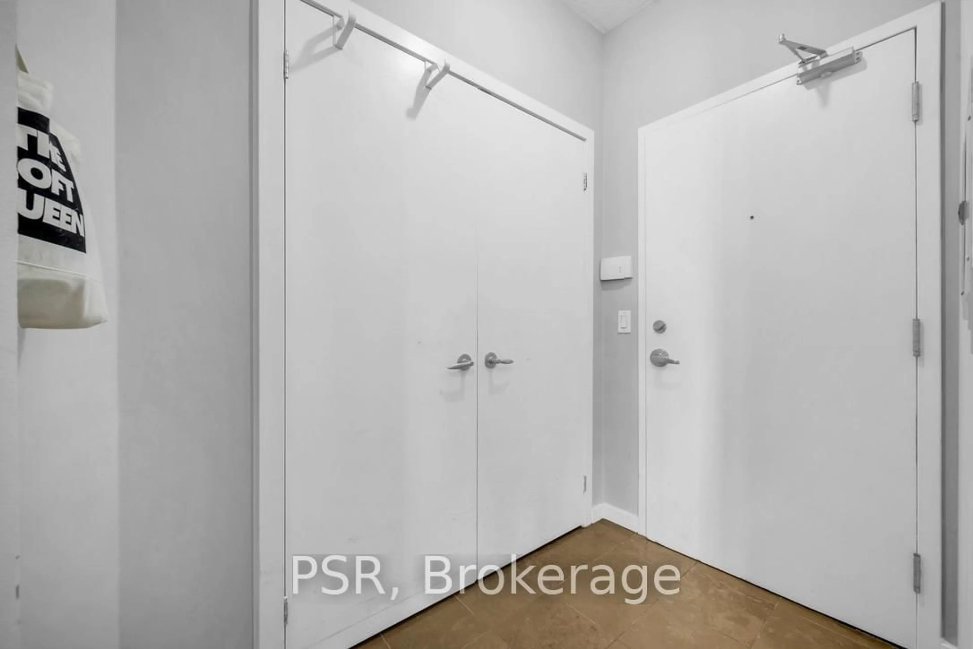 Storage room or clothes room or walk-in closet for 218 Queens Quay #1206, Toronto Ontario M5J 2Y6