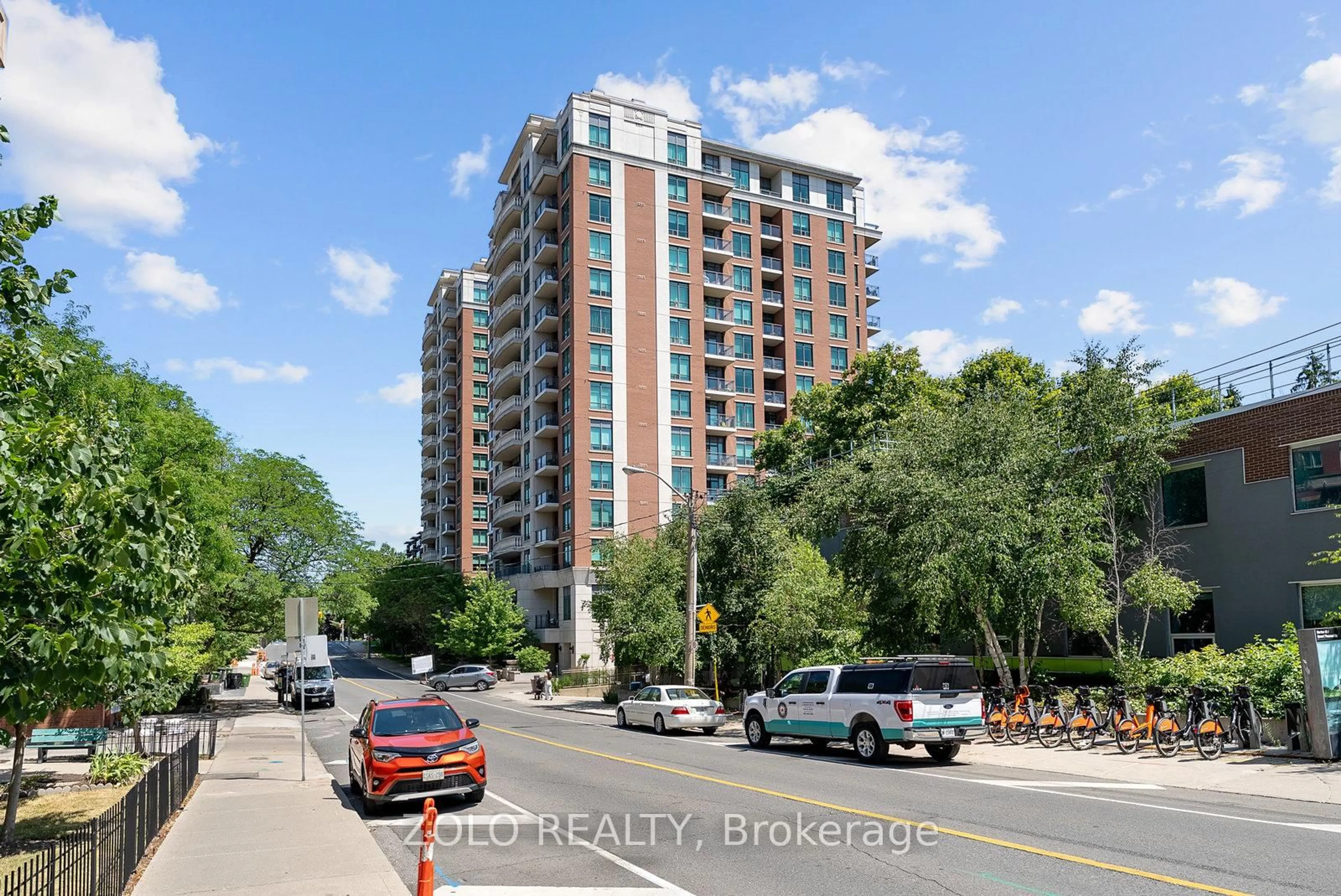 A pic from outside/outdoor area/front of a property/back of a property/a pic from drone, city buildings view from balcony for 319 Merton St #113, Toronto Ontario M4S 1A5