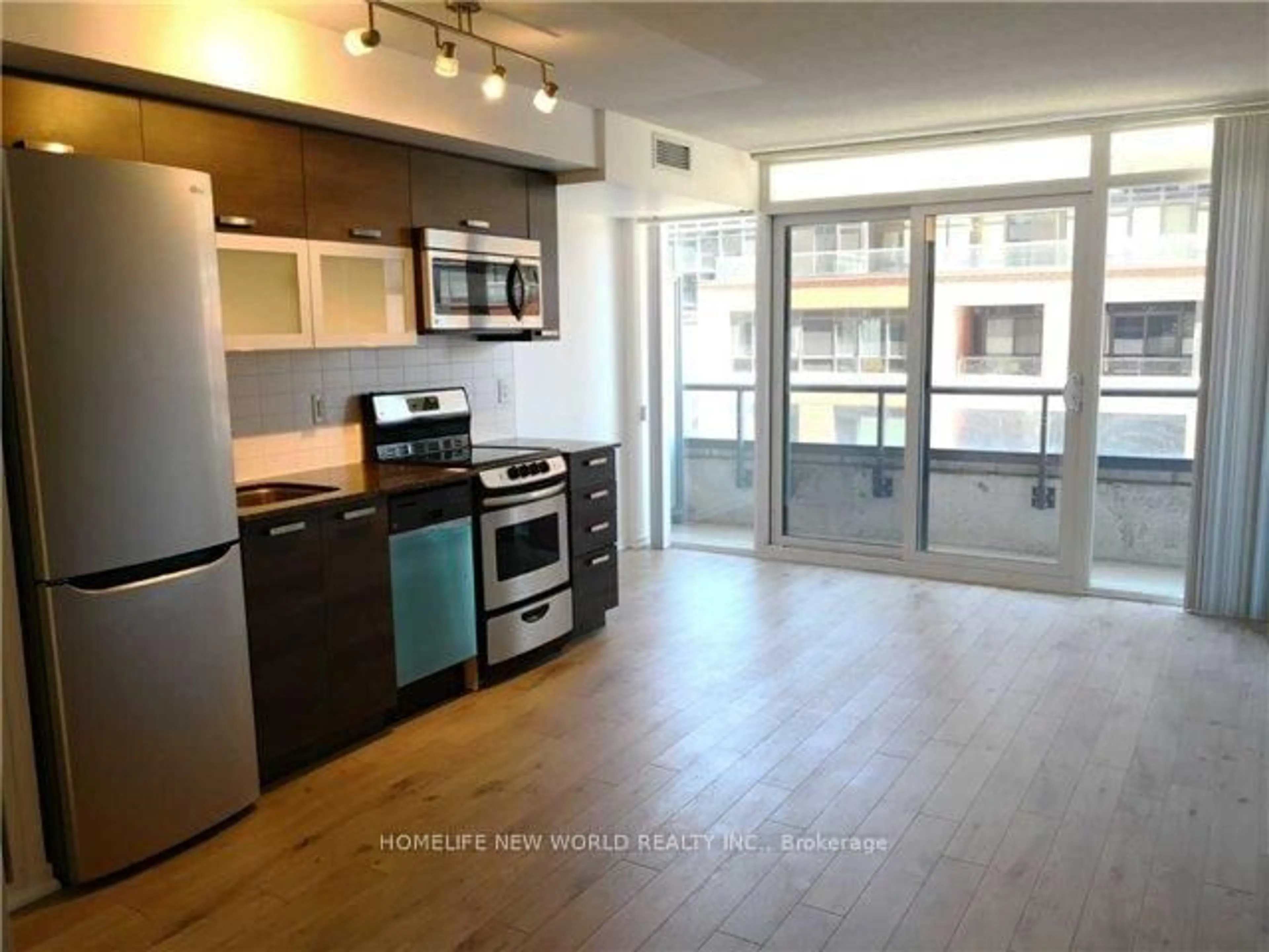Open concept kitchen, unknown for 36 Lisgar St #517E, Toronto Ontario M6J 0C7