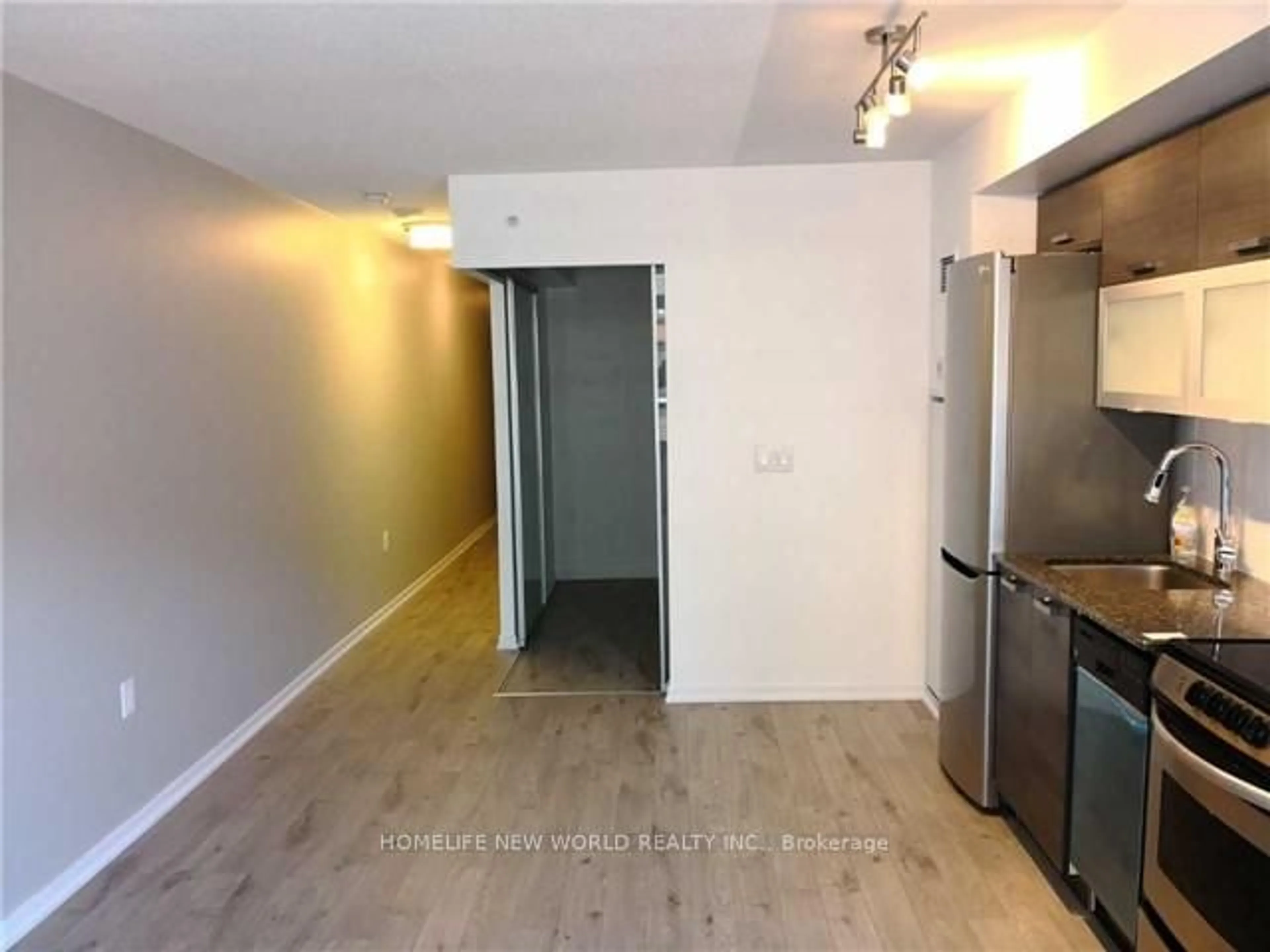 A pic of a room for 36 Lisgar St #517E, Toronto Ontario M6J 0C7