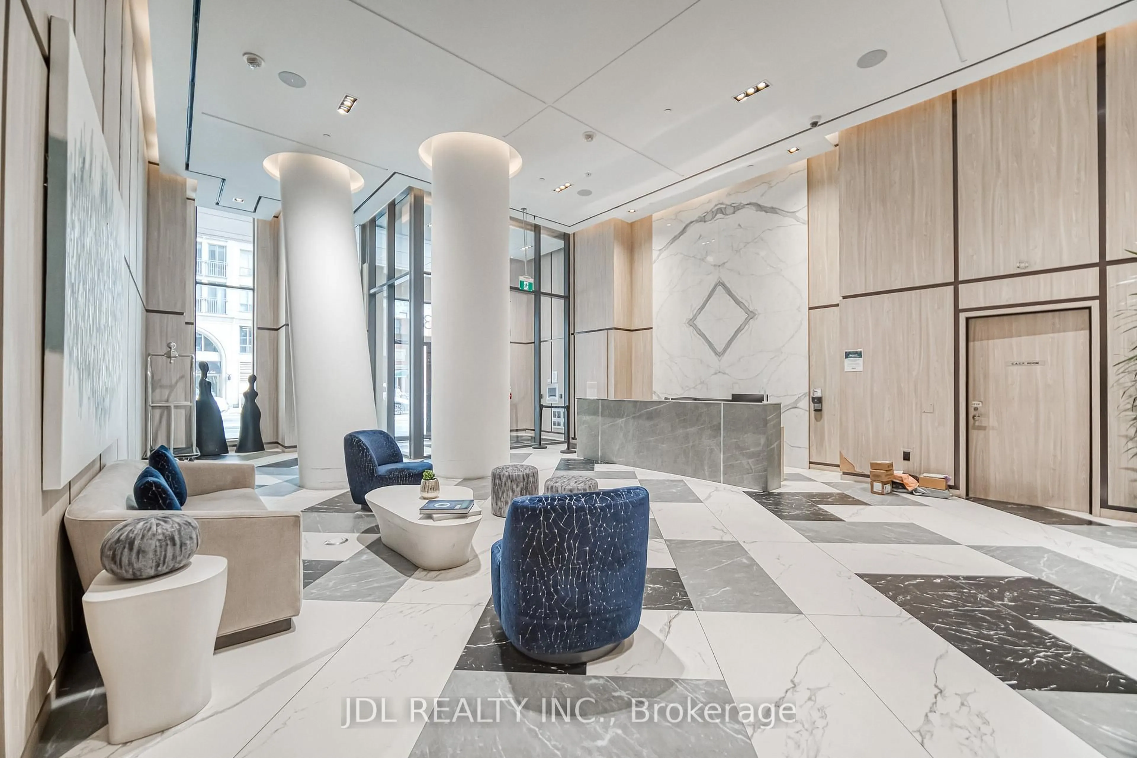 Lobby for 395 Bloor St #3910, Toronto Ontario M4W 1H7