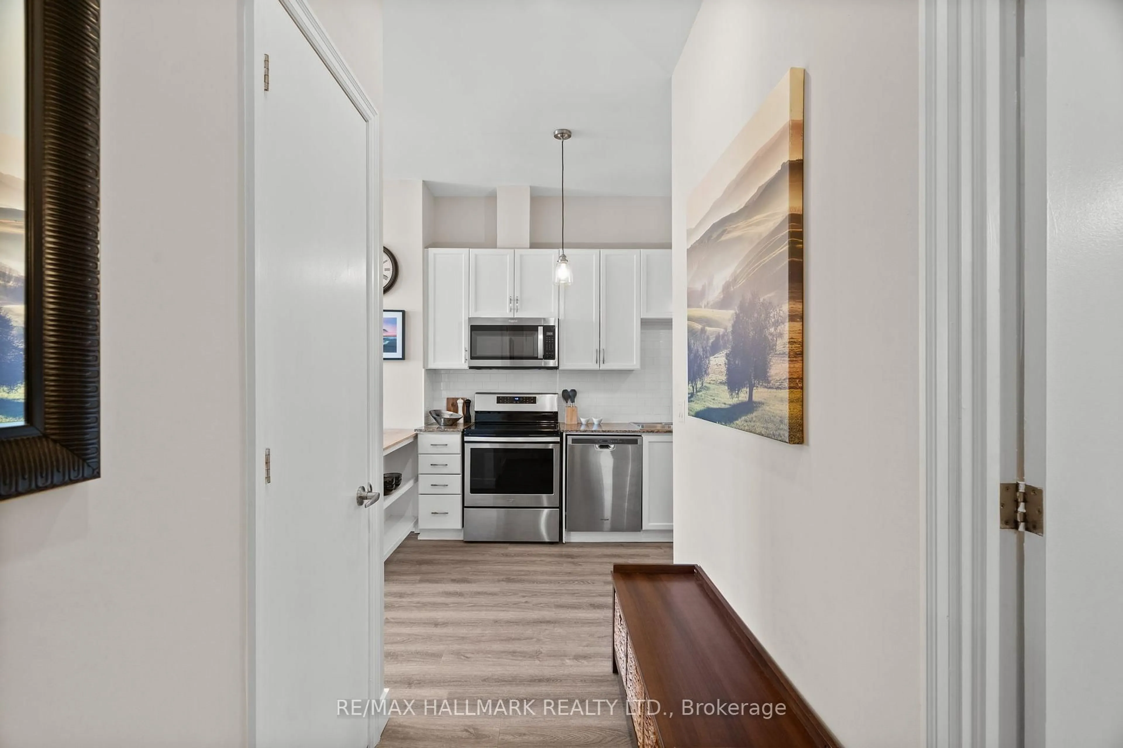 Open concept kitchen, unknown for 797 Don Mills Rd #205, Toronto Ontario M3C 1V1