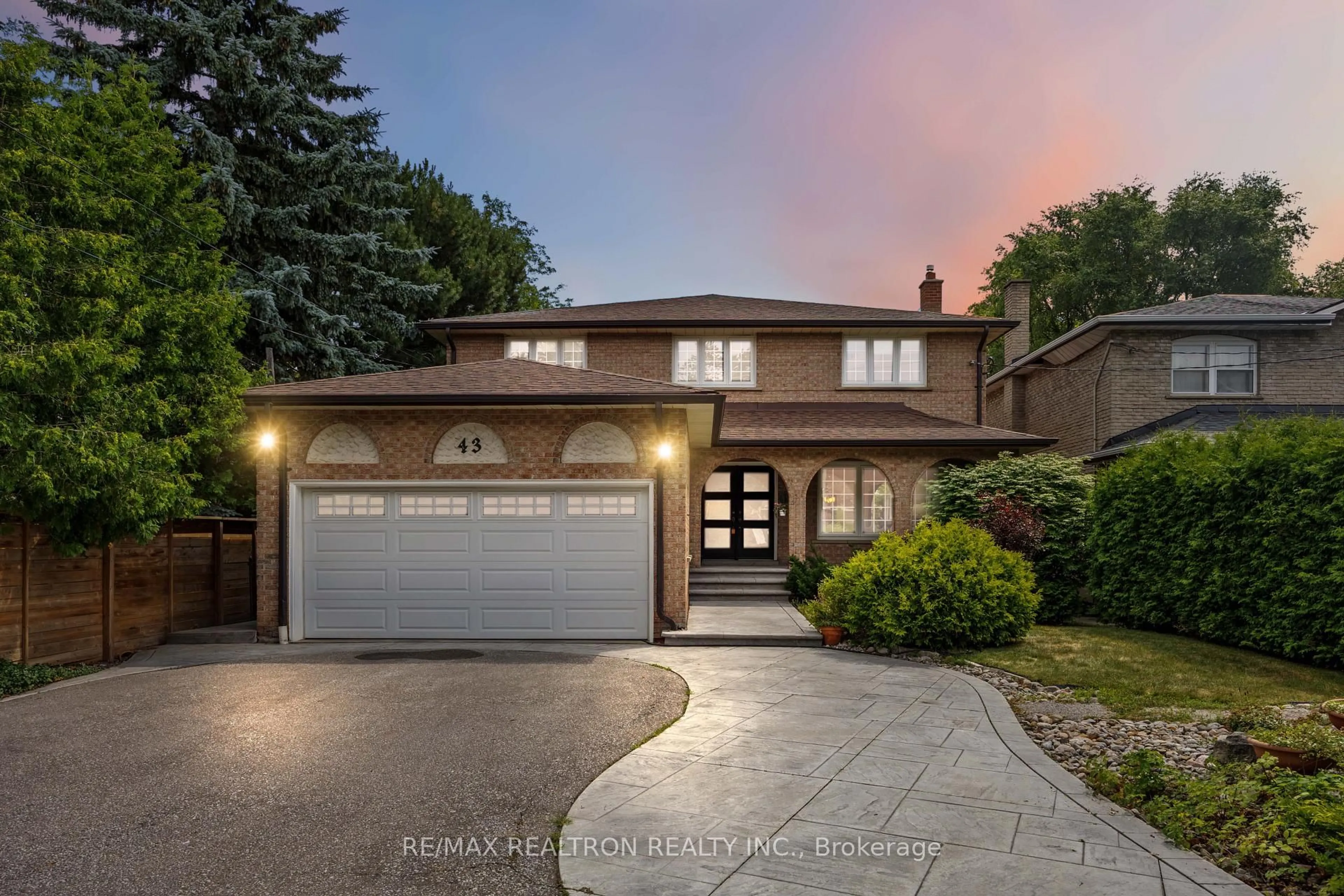 Home with brick exterior material, street for 43 Lawnview Dr, Toronto Ontario M2N 5J9