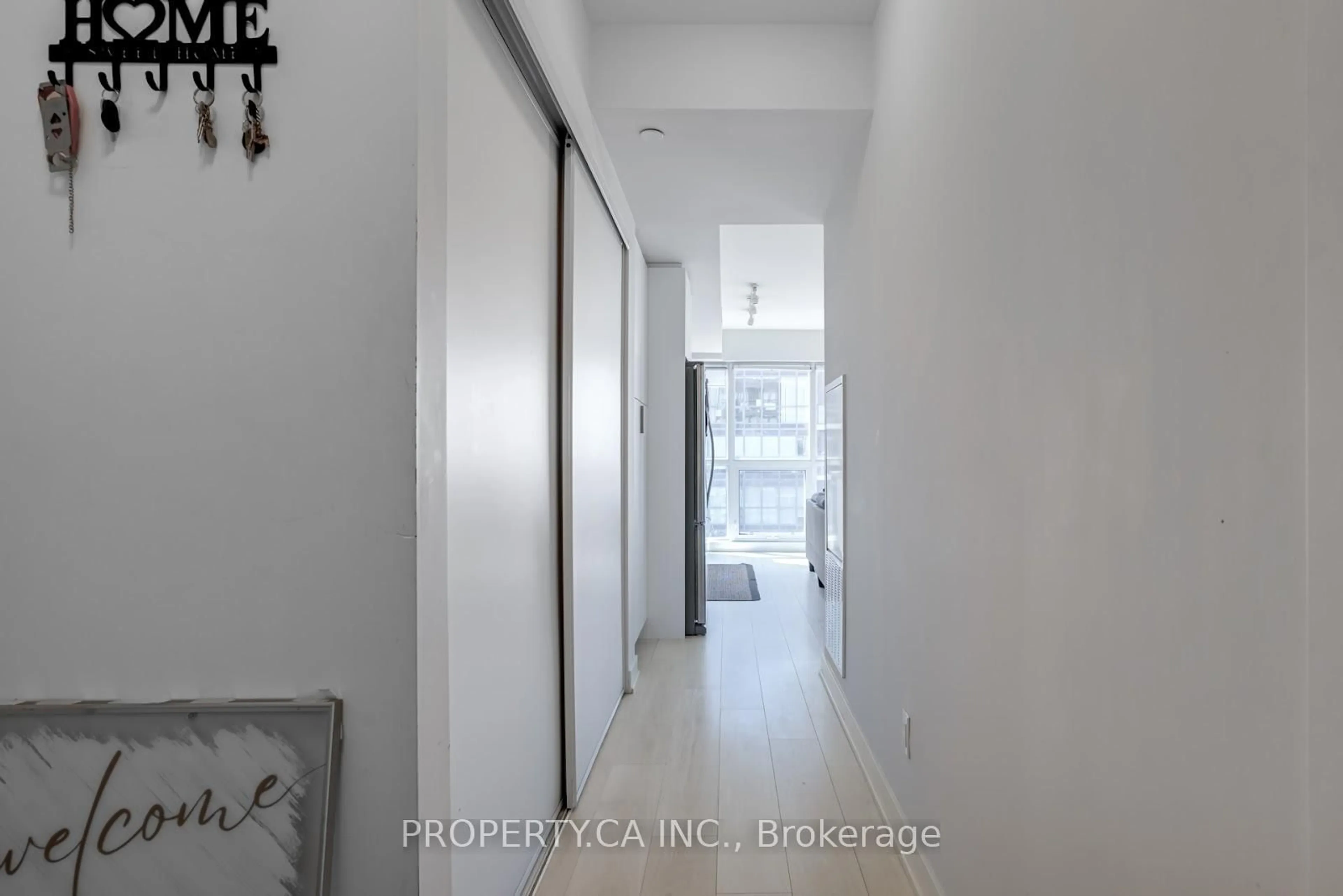A pic of a room for 6 Sonic Way #N2809, Toronto Ontario M3C 0P1