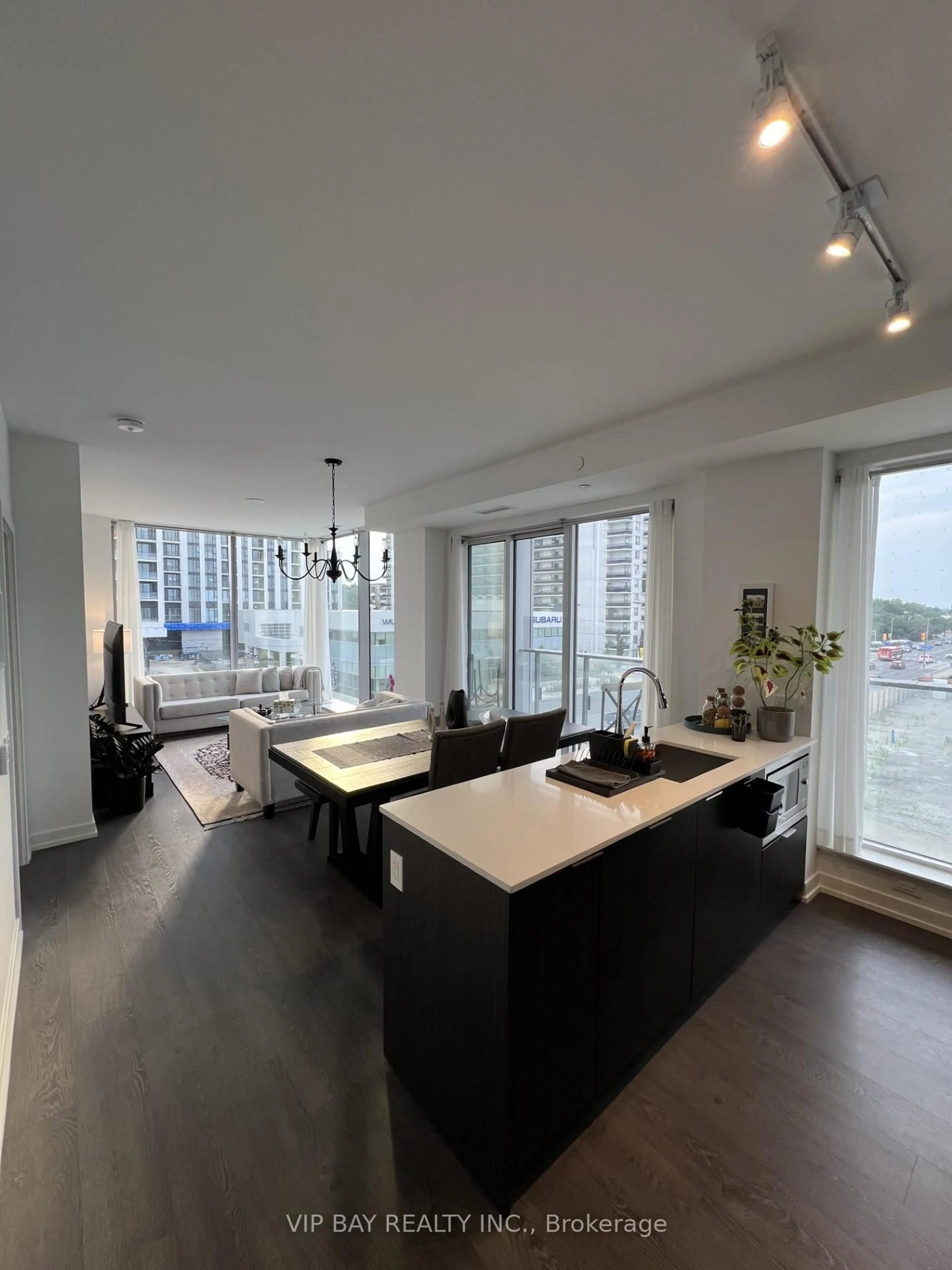 Open concept kitchen, unknown for 7 Golden Lion Hts #N438, Toronto Ontario M2M 0C1