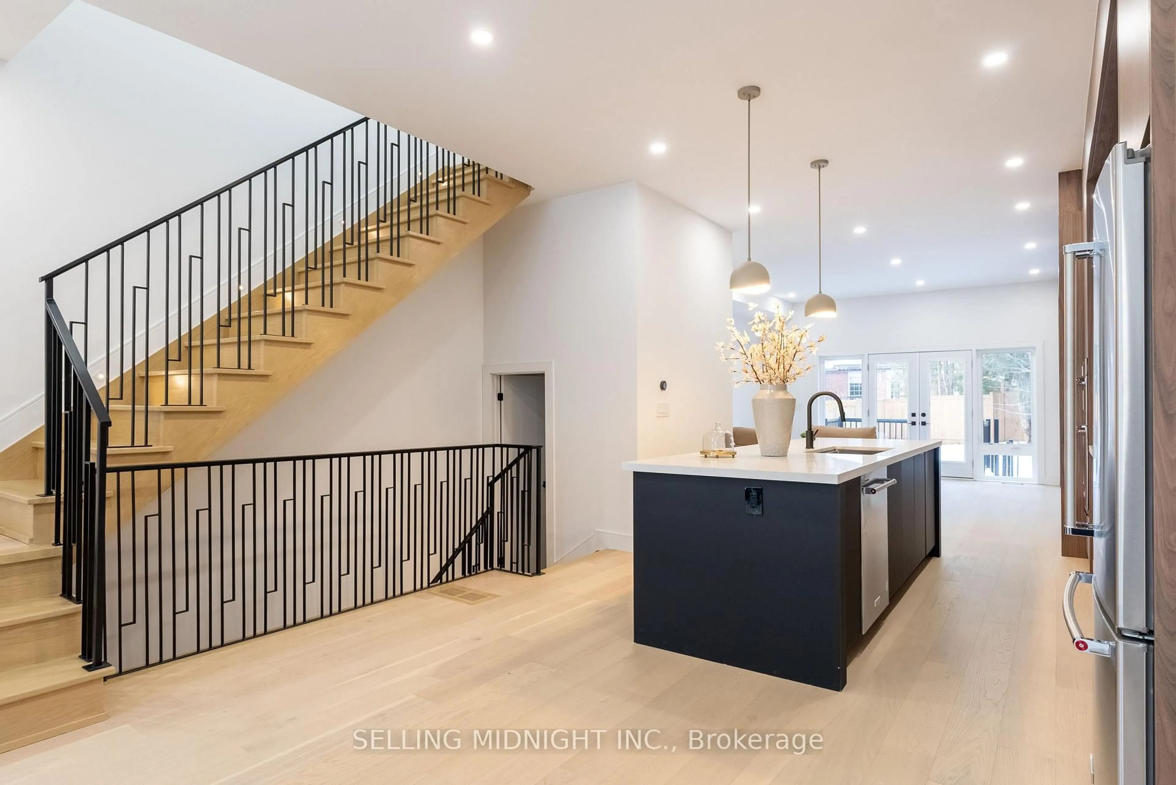 Open concept kitchen, unknown for 90 Johnston Ave, Toronto Ontario M2N 1H2