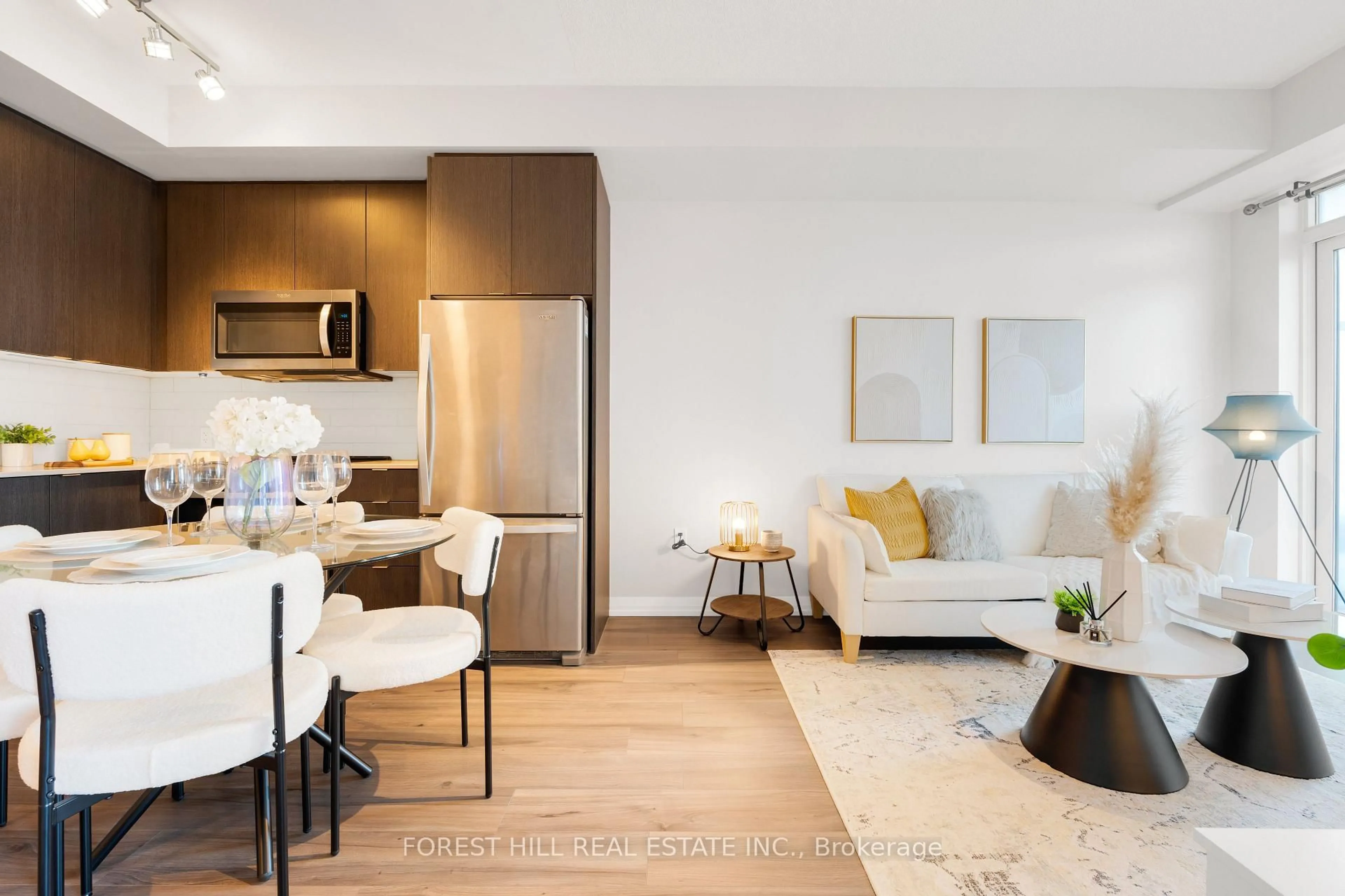 Open concept kitchen, wood/laminate floor for 60 Ann O'Reilly Rd #866, Toronto Ontario M2J 0C8