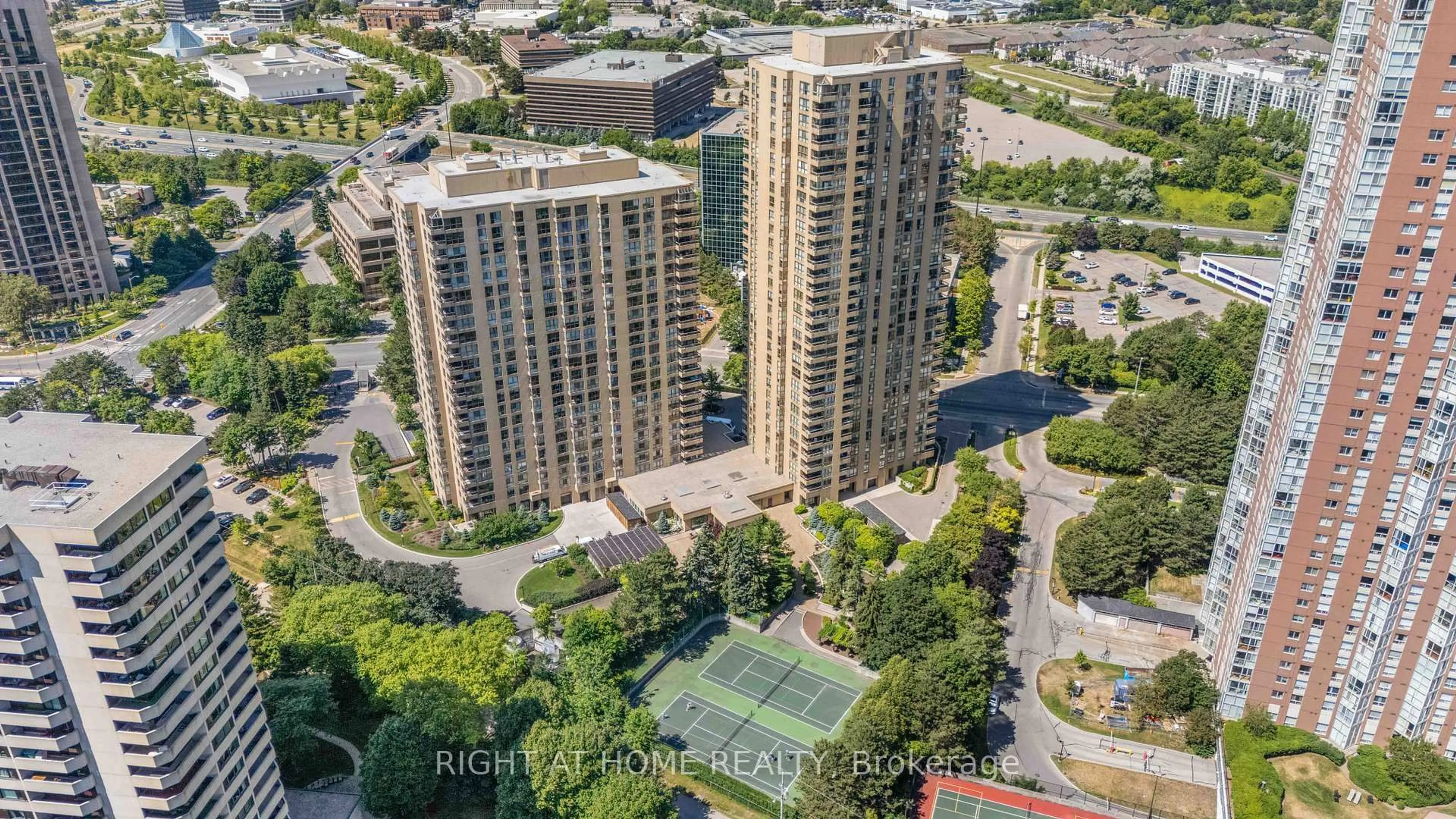 A pic from outside/outdoor area/front of a property/back of a property/a pic from drone, city buildings view from balcony for 3 Concorde Pl #1503, Toronto Ontario M3C 3K7