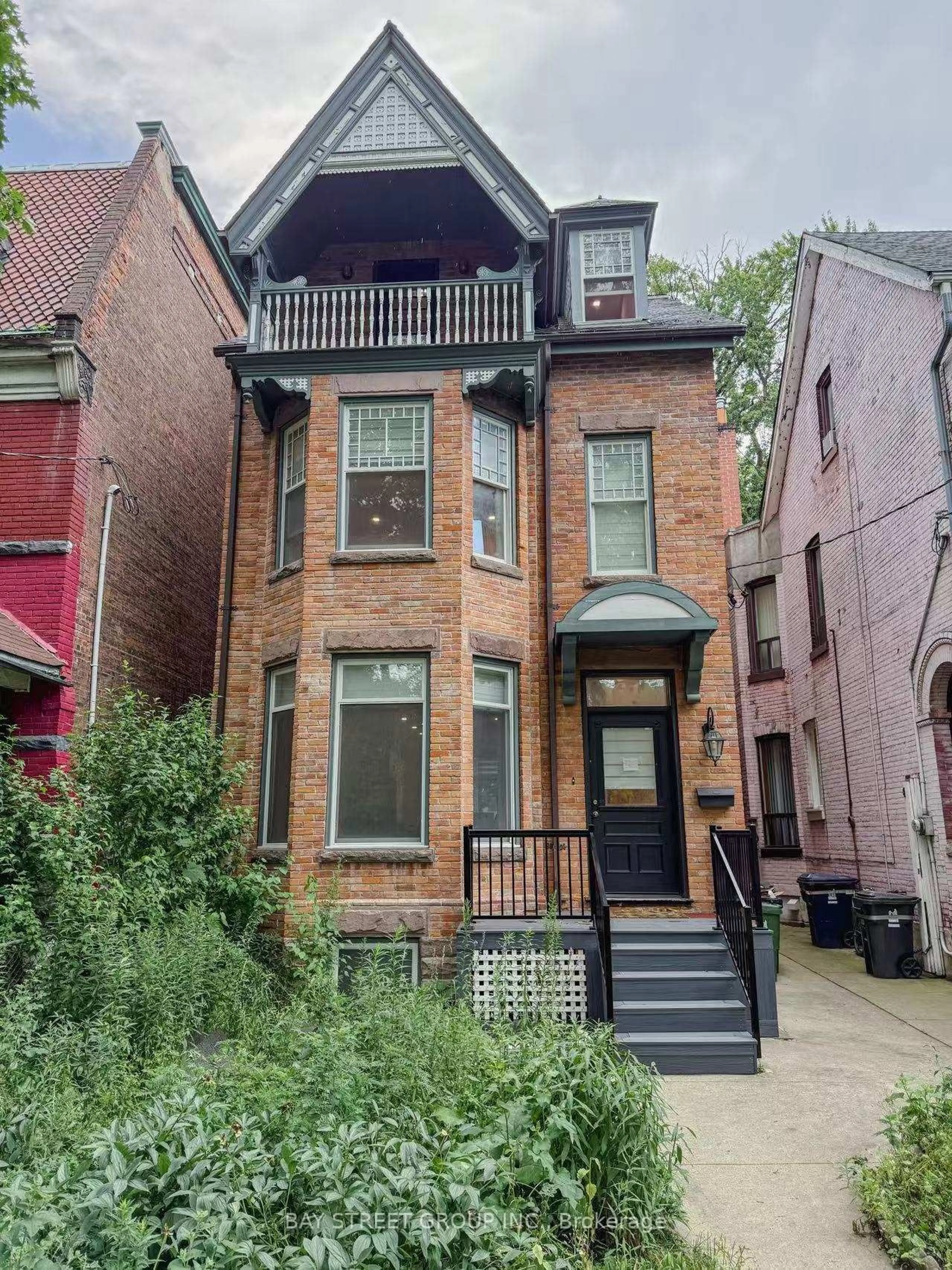 Home with brick exterior material, street for 61 Brunswick Ave, Toronto Ontario M5S 2L8