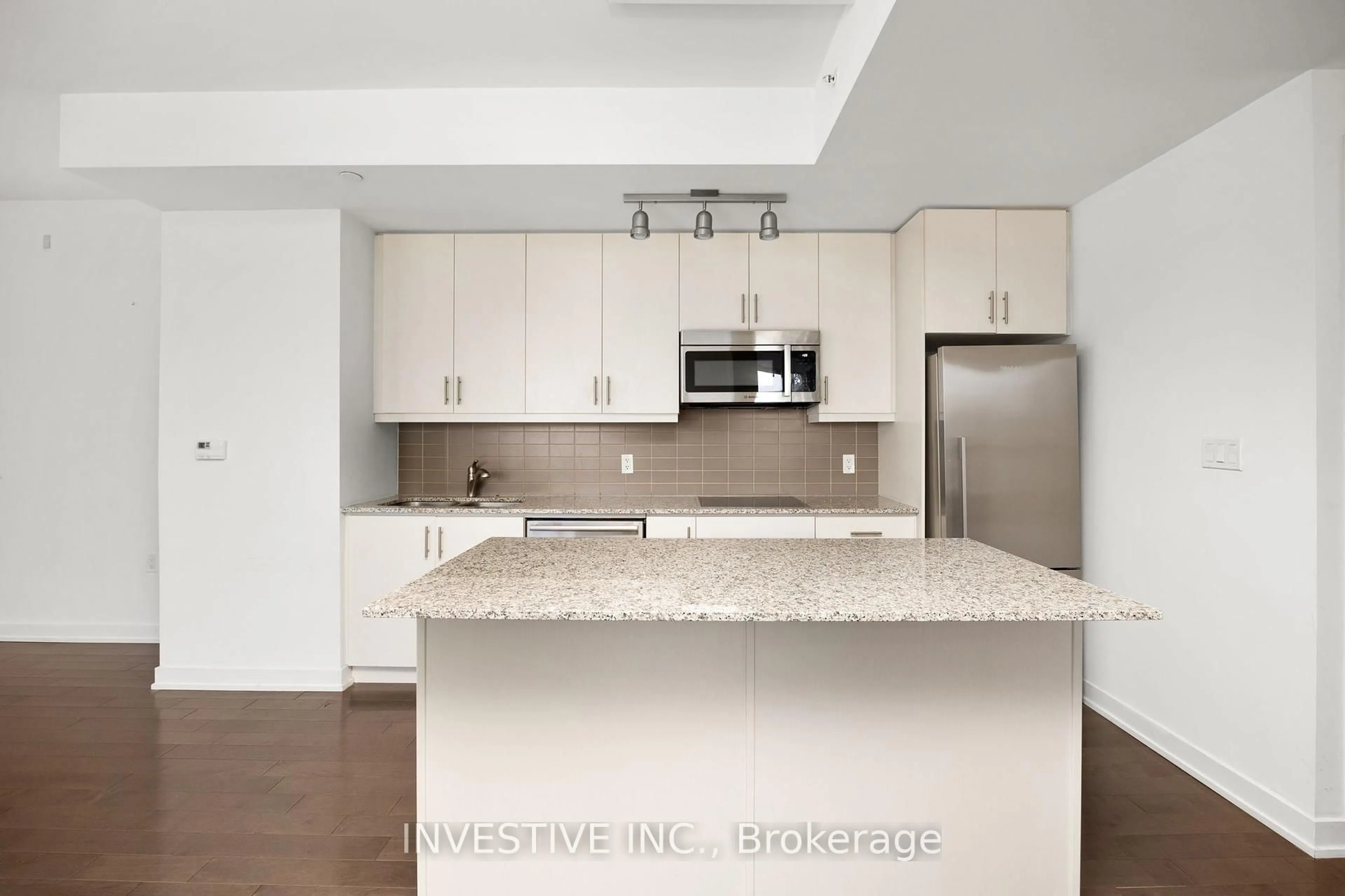 Open concept kitchen, unknown for 1 The Esplanade #2306, Toronto Ontario M5E 0A8