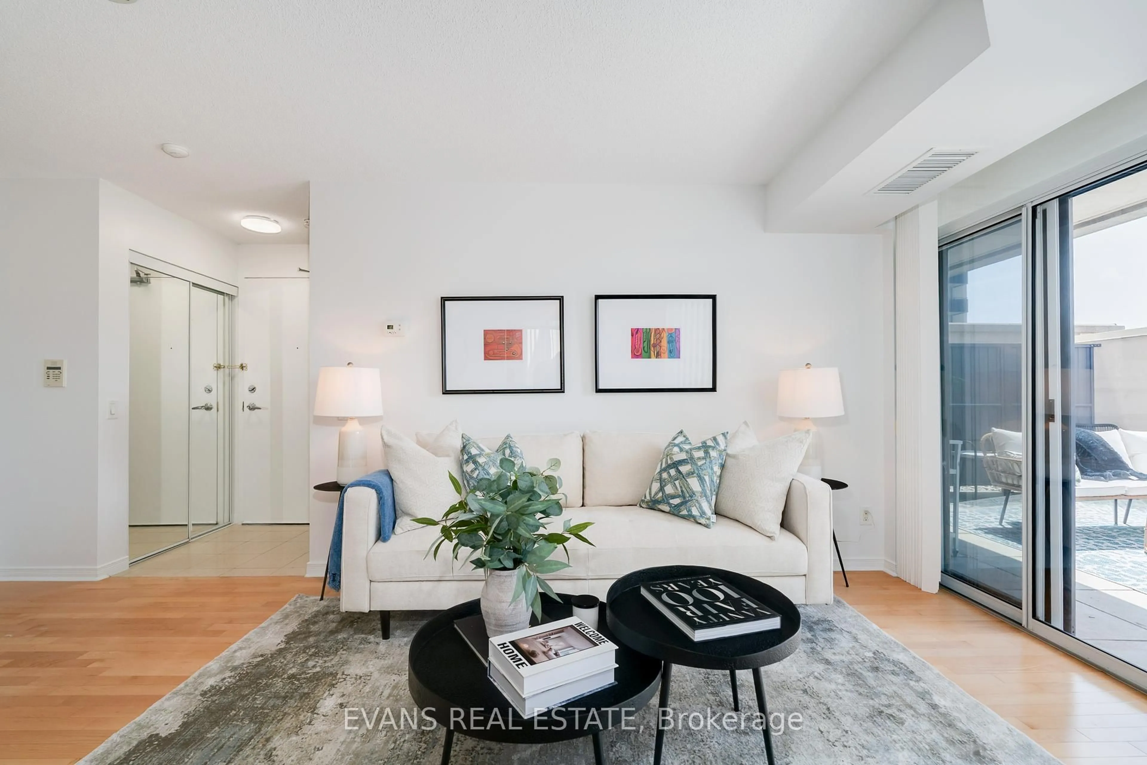 Living room with furniture, unknown for 155 Beecroft Rd #206, Toronto Ontario M2N 7C6