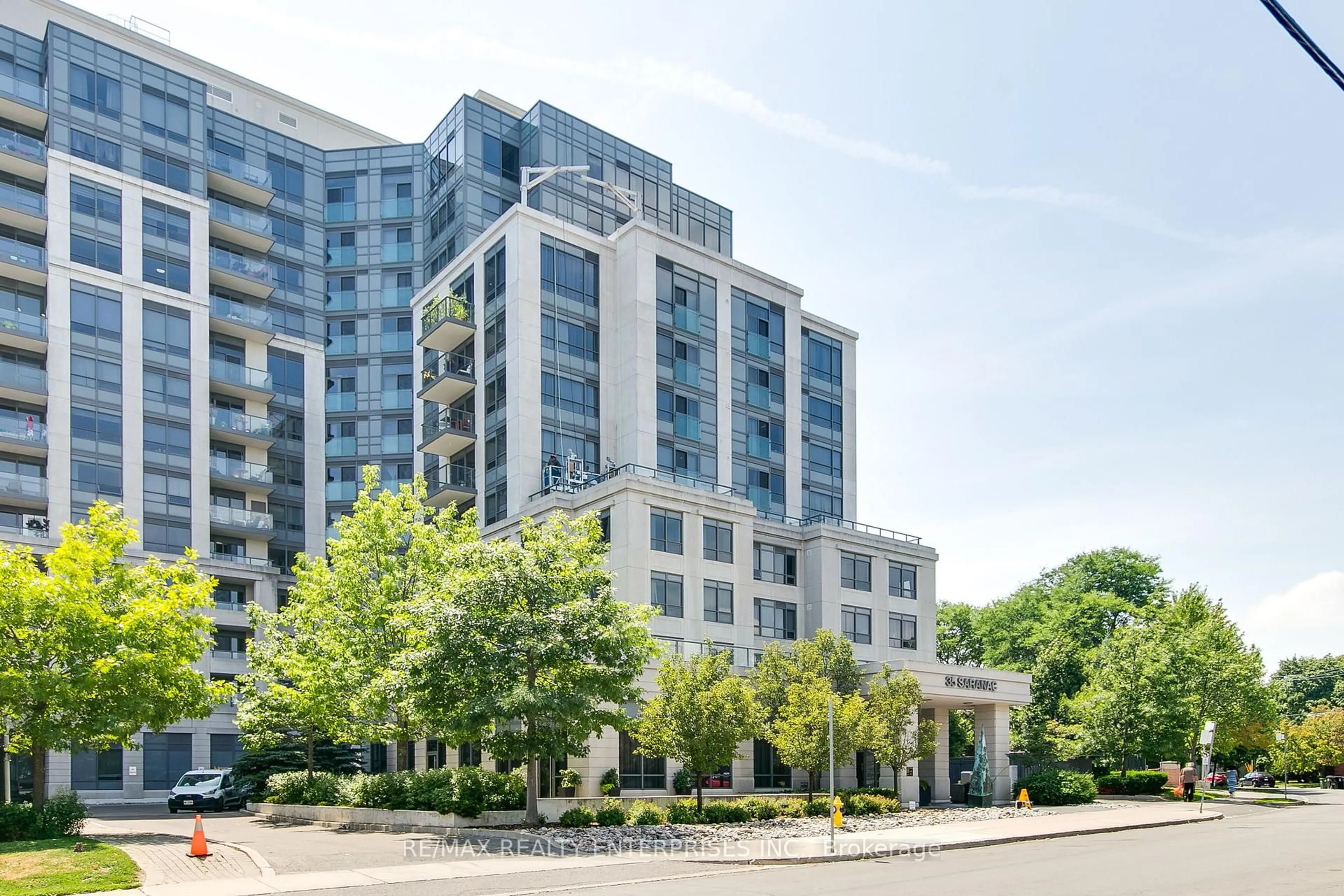 Unknown for 35 Saranac Blvd #411, Toronto Ontario M6A 2G4