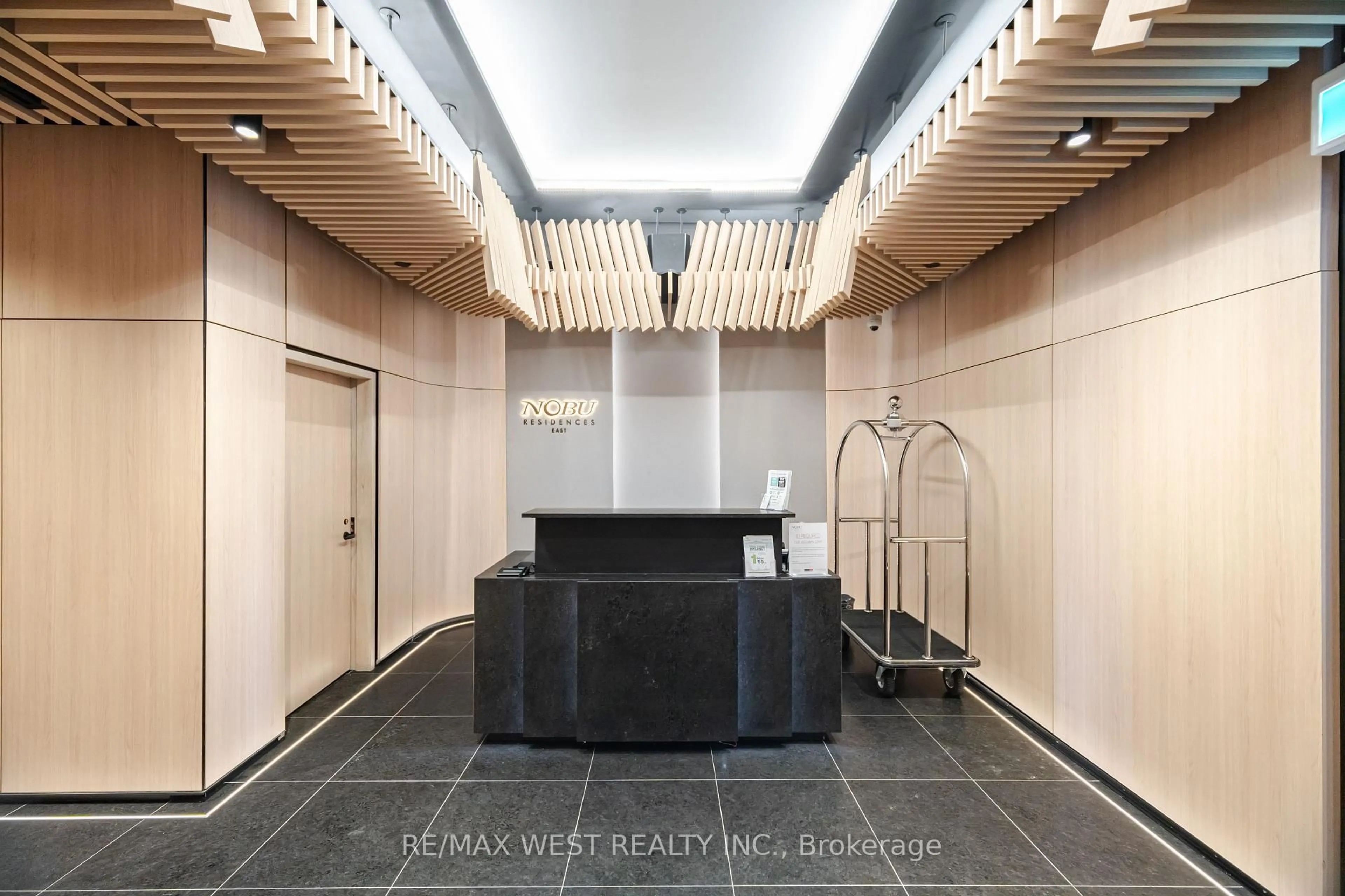 Unknown for 15 Mercer St #2101, Toronto Ontario M5V 1H2