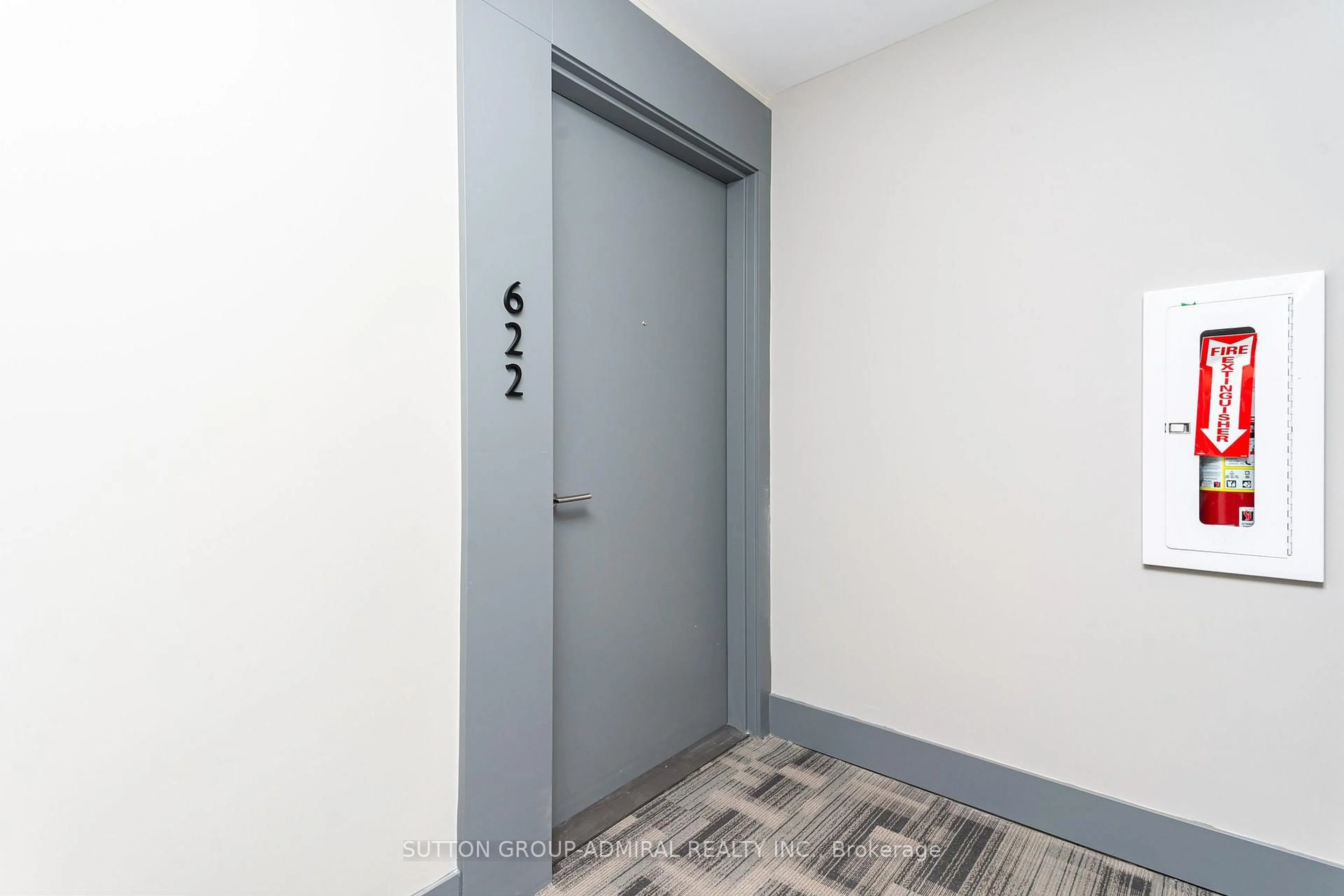Indoor entryway for 50 O'Neill Rd #622, Toronto Ontario M3C 0R1