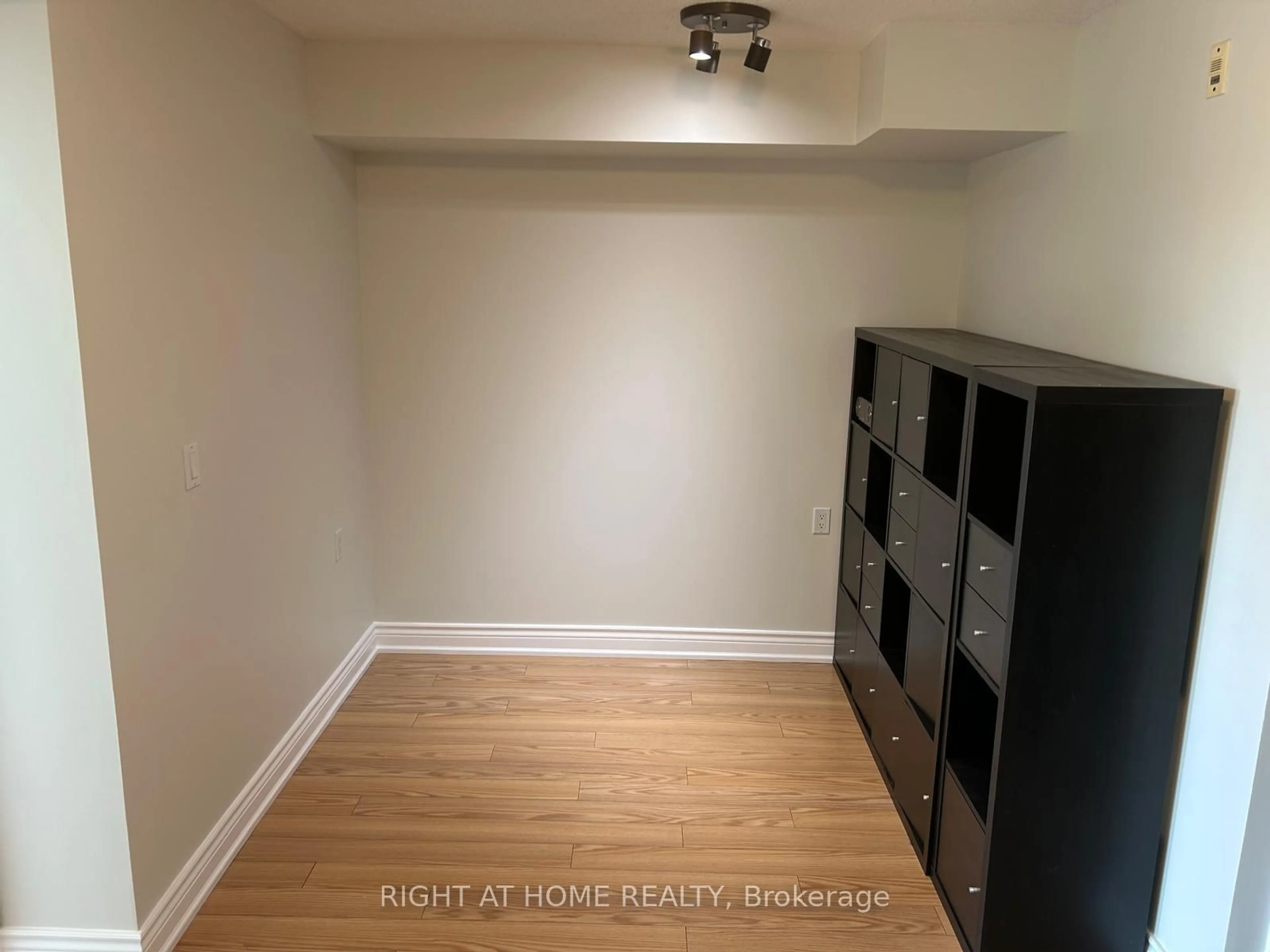 A pic of a room for 935 Sheppard Ave #310, Toronto Ontario M3H 2T7