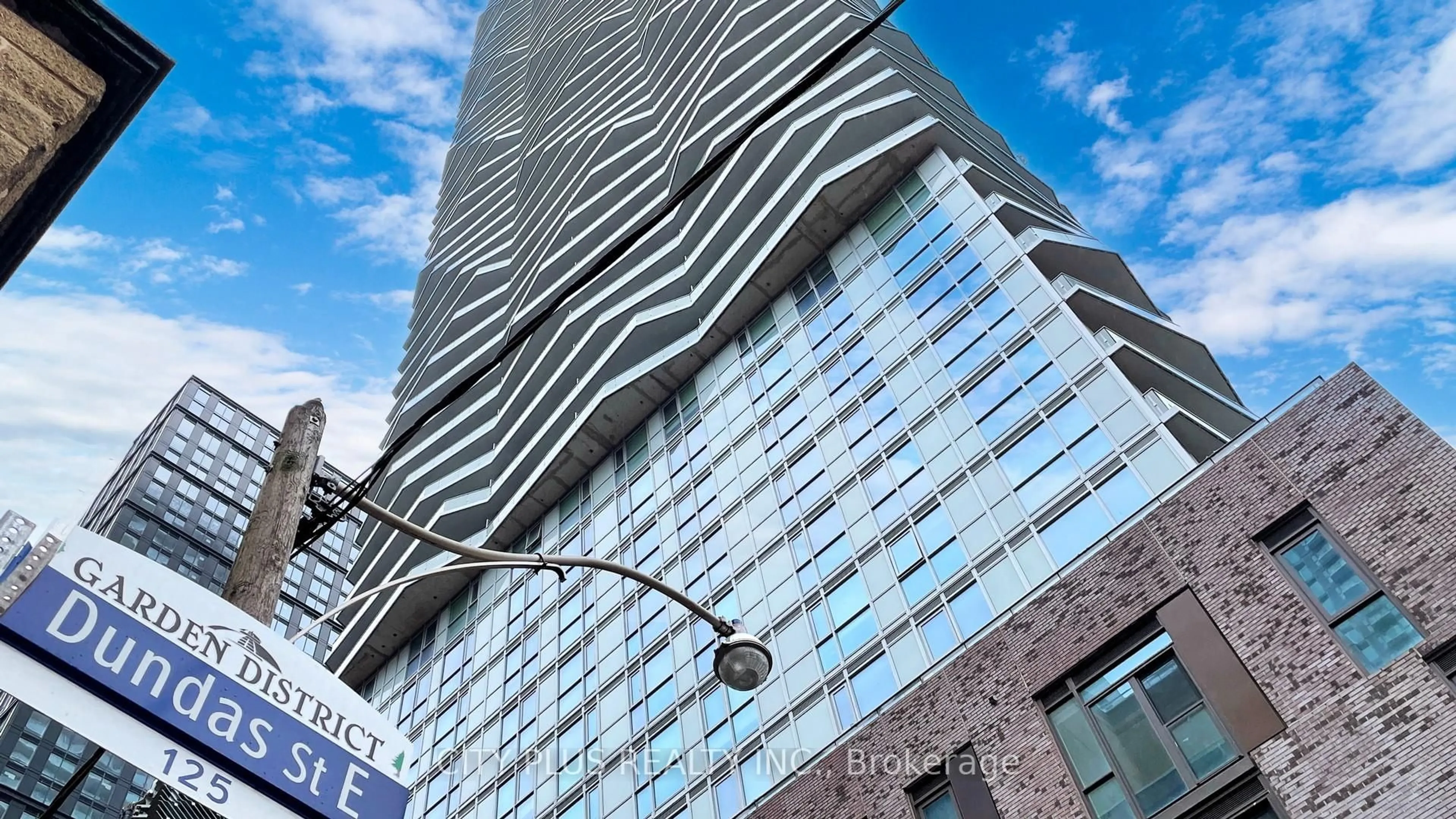 Indoor foyer for 100 Dalhousie St #2901, Toronto Ontario M5B 0C7