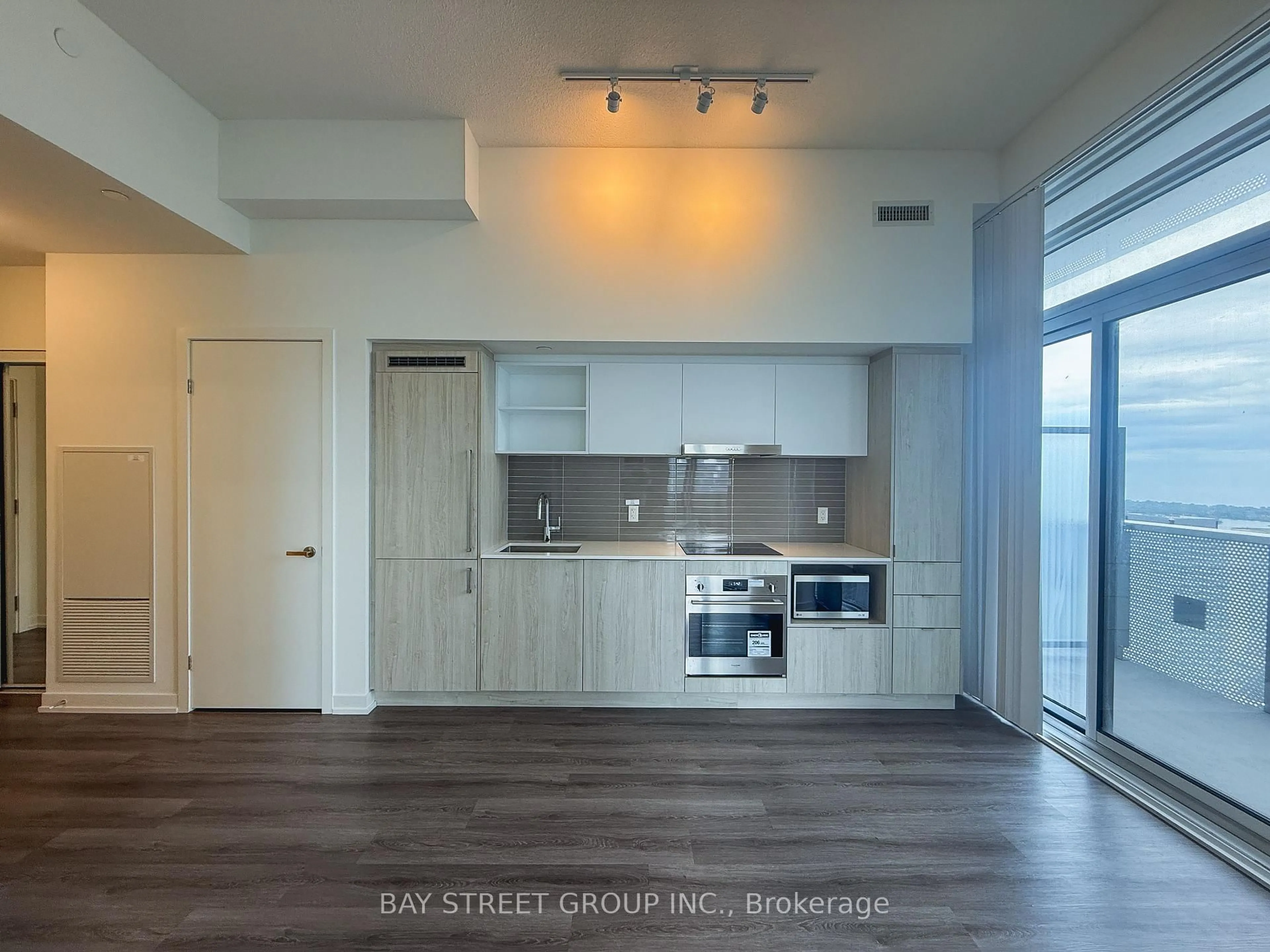 Open concept kitchen, unknown for 138 Downes St #4909, Toronto Ontario M5E 0E4