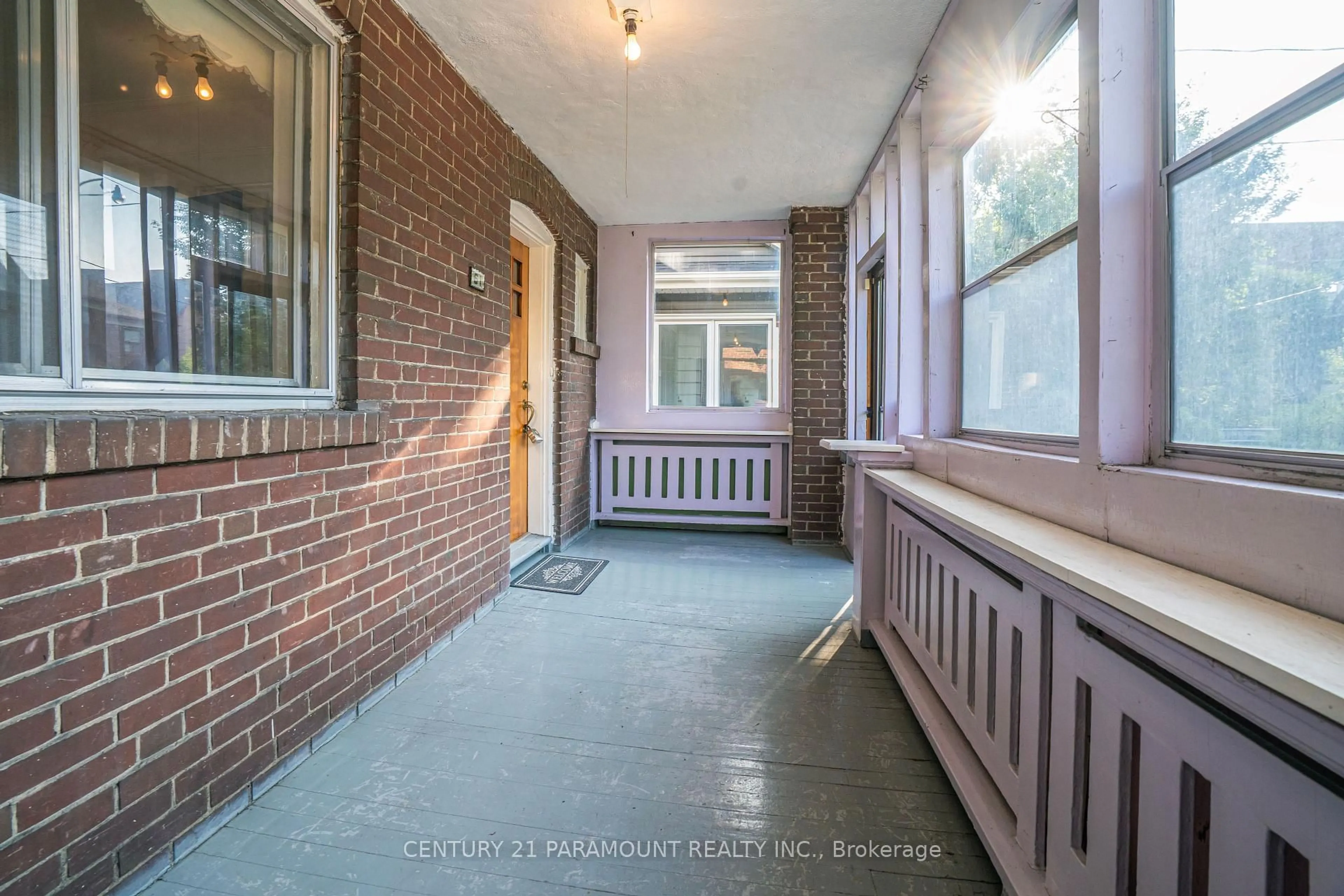 Unknown for 61 St Annes Rd, Toronto Ontario M6J 2C4